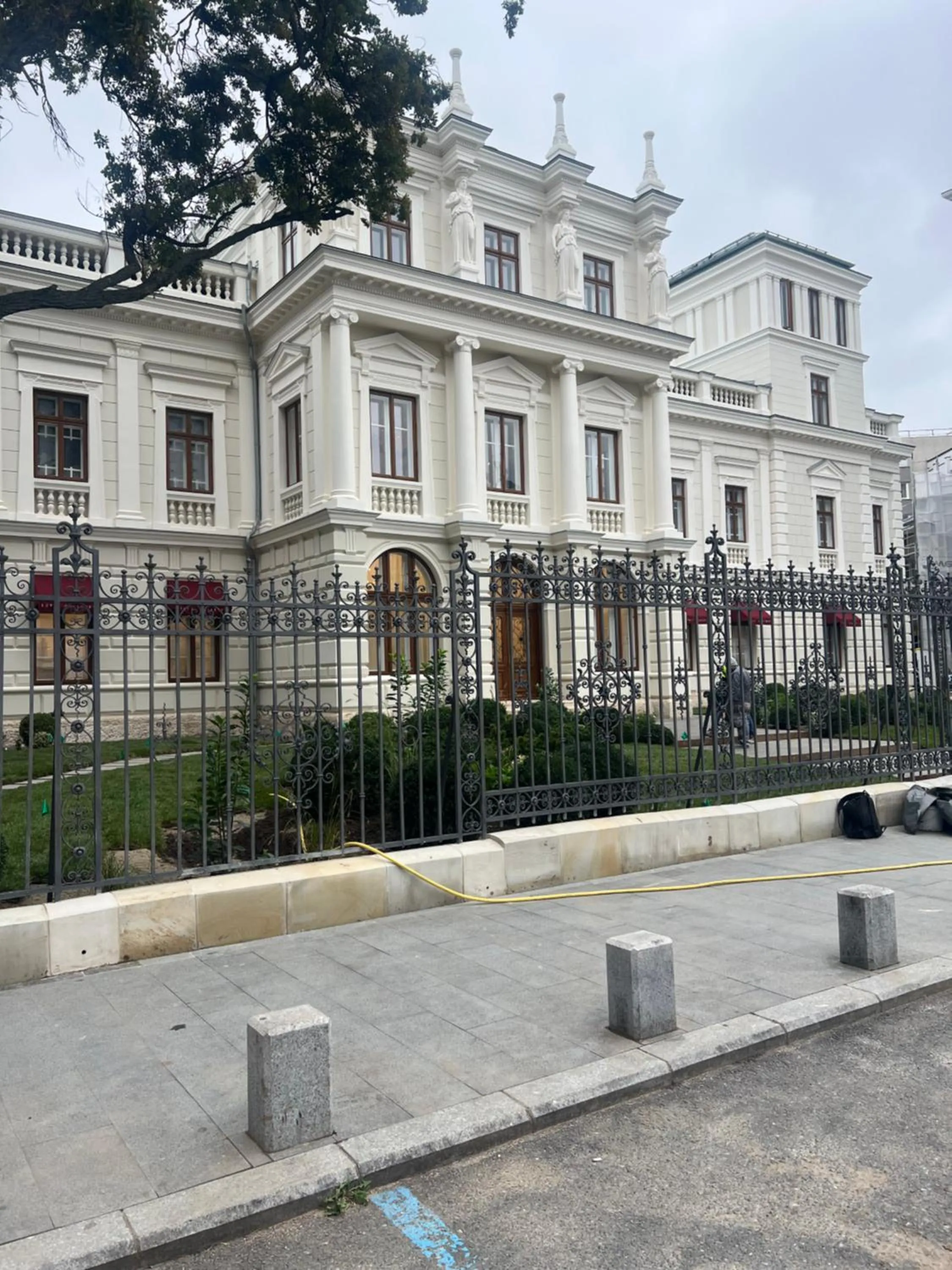 Neighbourhood in Art Boutique Residence