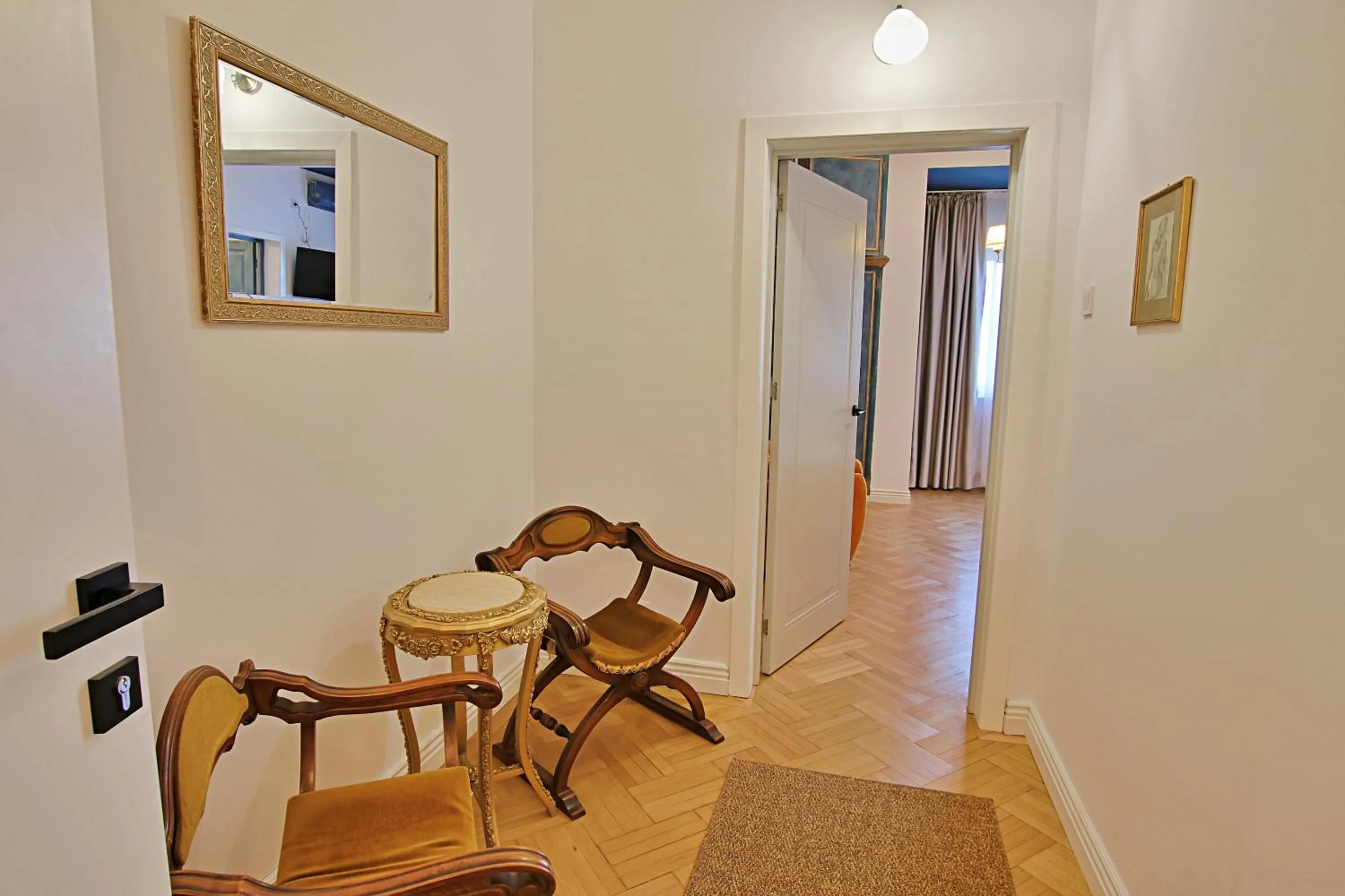 Seating area in Art Boutique Residence