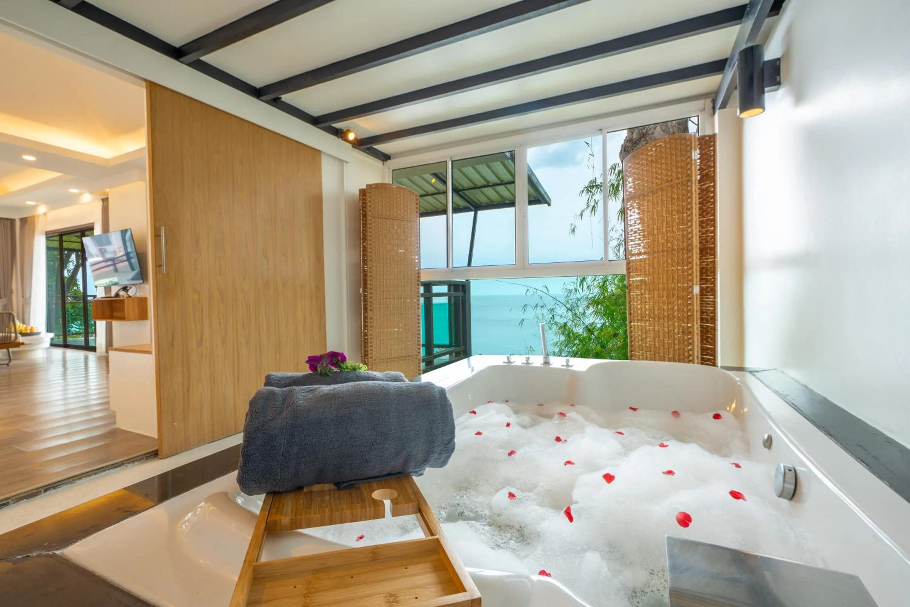 Bathroom, Bed in ANONA SUNSET Boutique