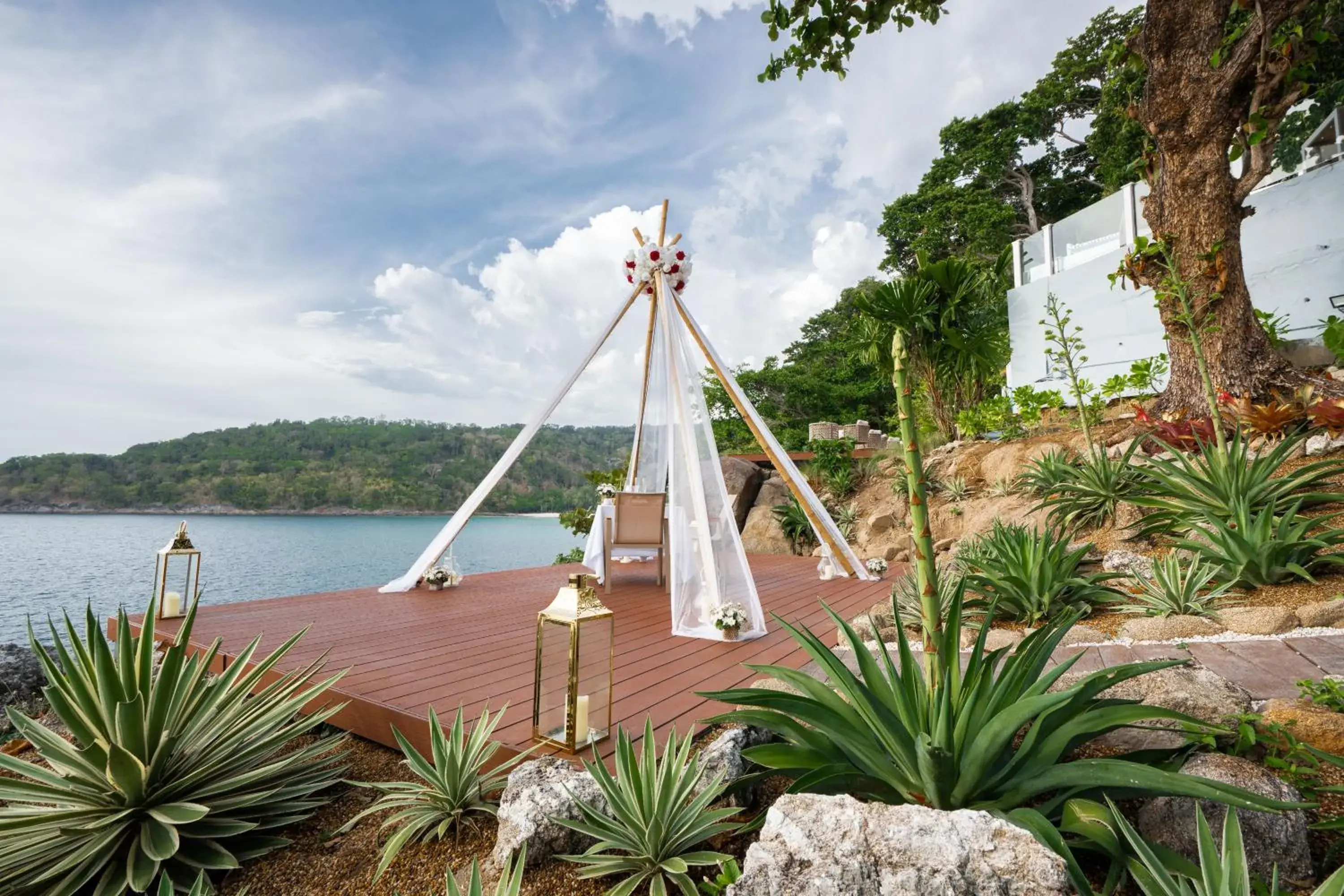 Restaurant/places to eat in Anona Sunset Boutique Restaurant/places to eat in Anona Sunset Boutique