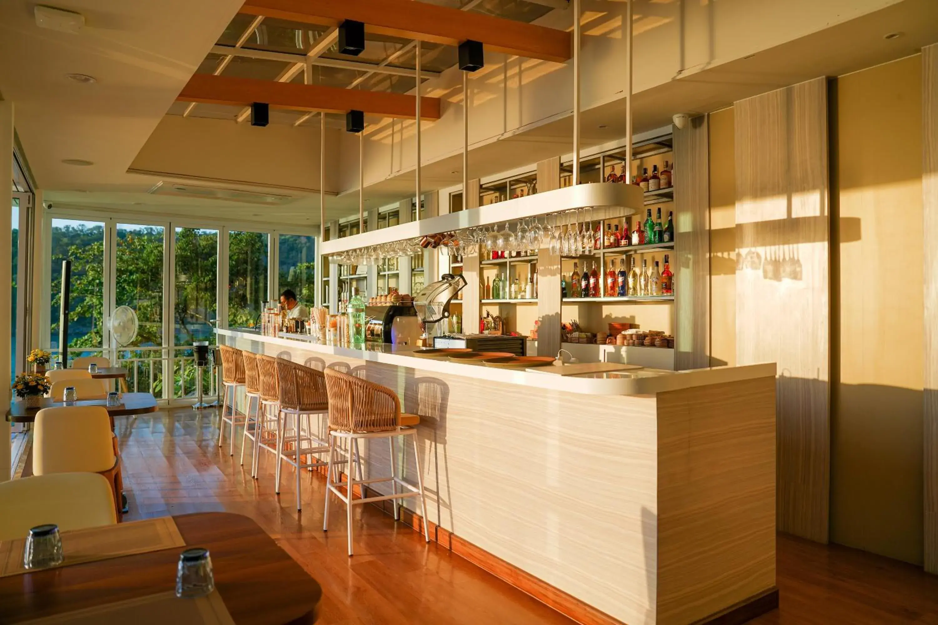 Restaurant/places to eat in Anona Sunset Boutique Restaurant/places to eat in Anona Sunset Boutique