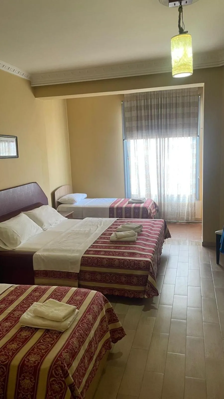 Bed in Hotel Vlora