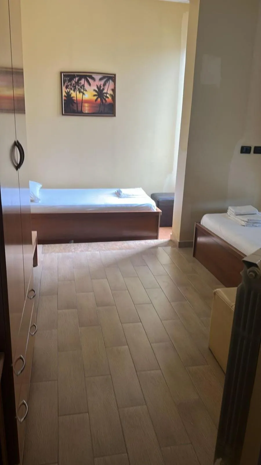 Bed in Hotel Vlora
