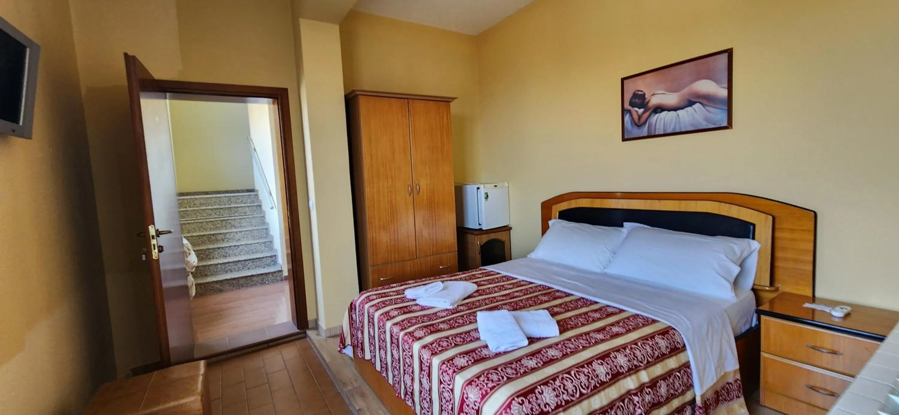 Bed in Hotel Vlora