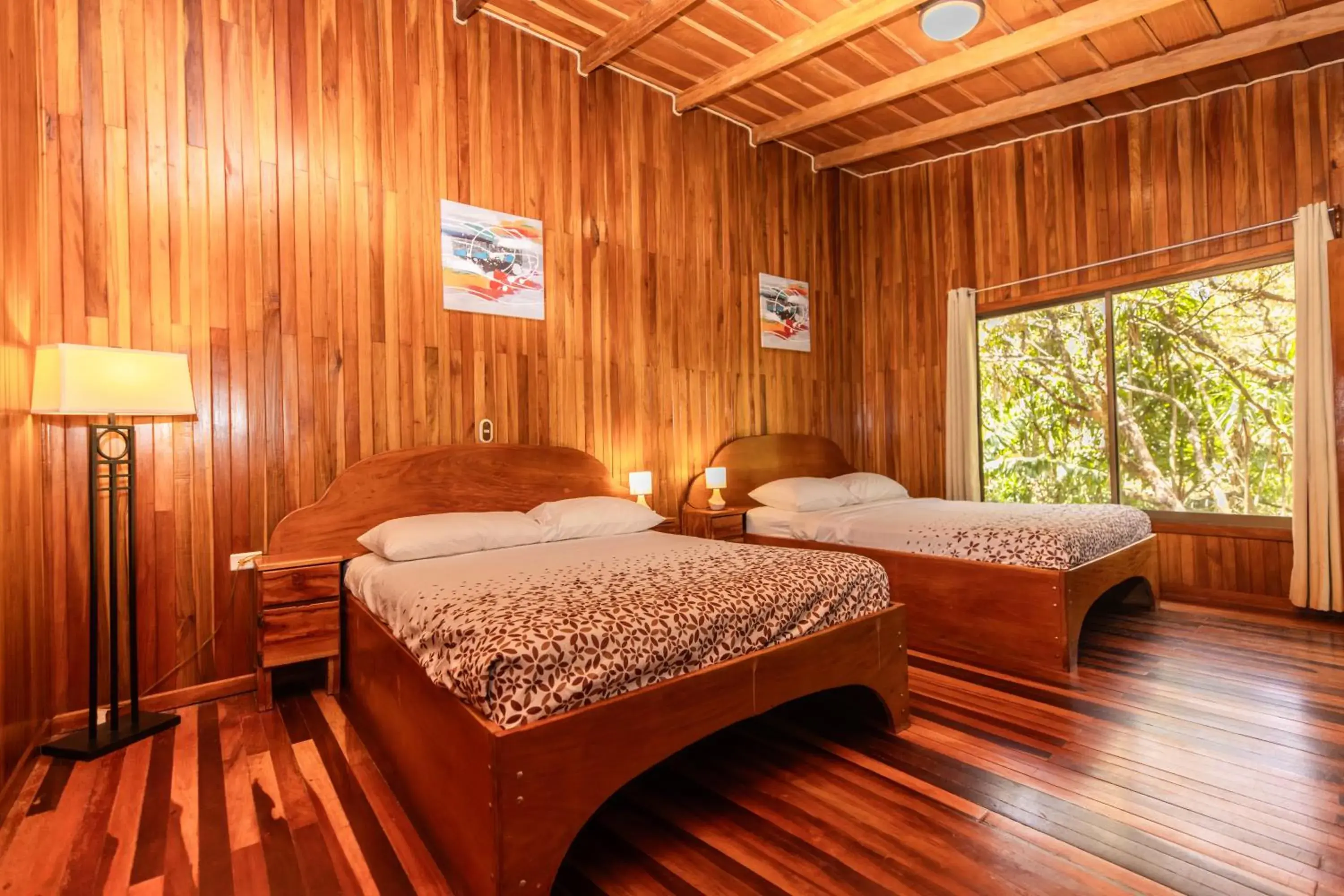 Superior Room with Two Double Bed in Jaguarundi Jungle Lodge - Monteverde Superior Room with Two Double Bed in Jaguarundi Jungle Lodge - Monteverde