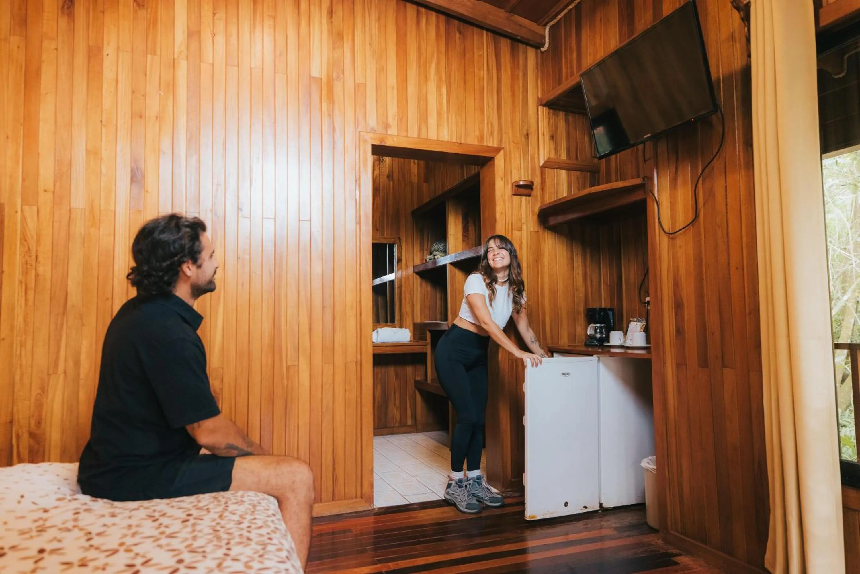 Guests in Jaguarundi Jungle Lodge - Monteverde