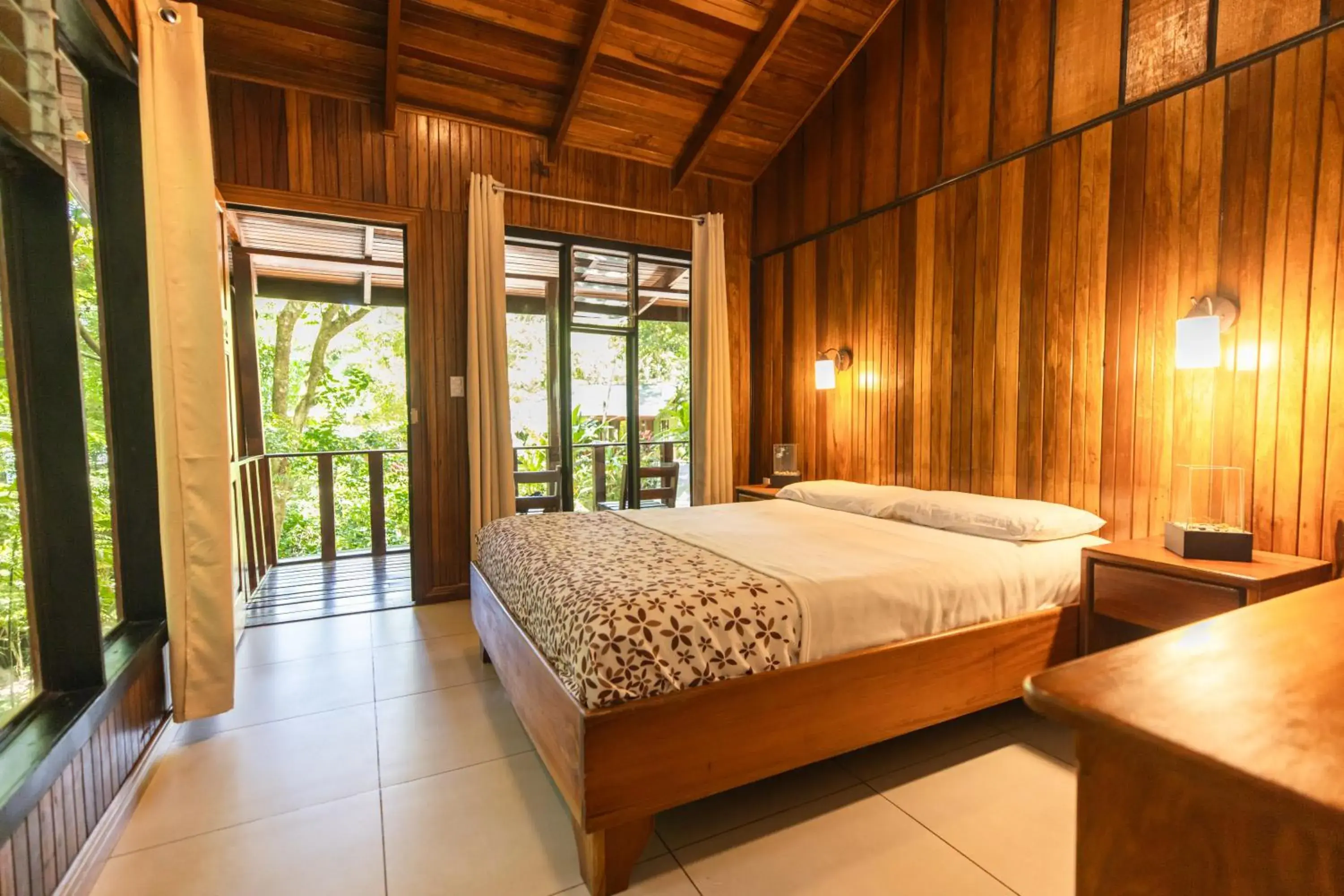 Standard Room in Jaguarundi Jungle Lodge - Monteverde Standard Room in Jaguarundi Jungle Lodge - Monteverde