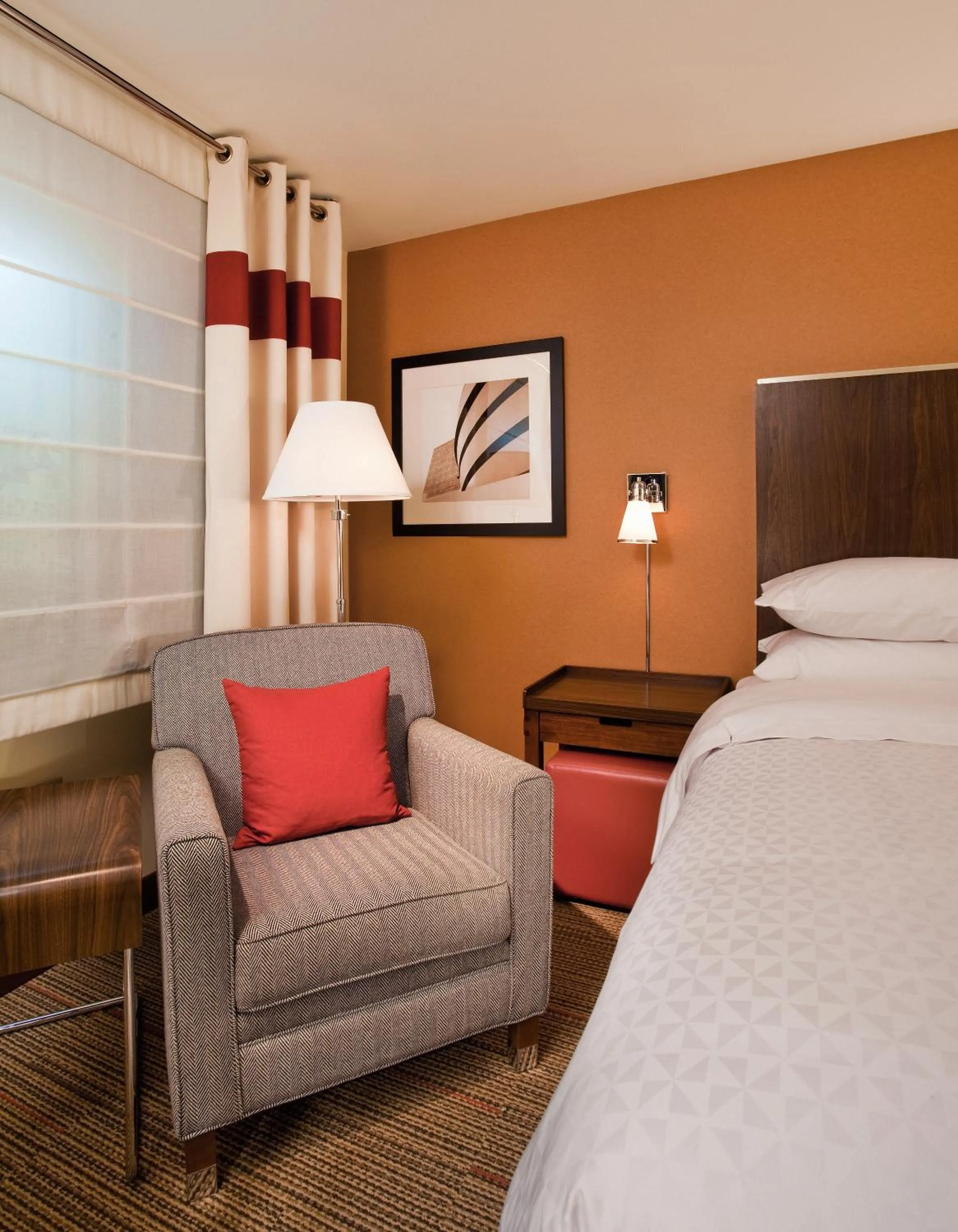 Decorative detail, Bed in The Crossroads Hotel - Newburgh