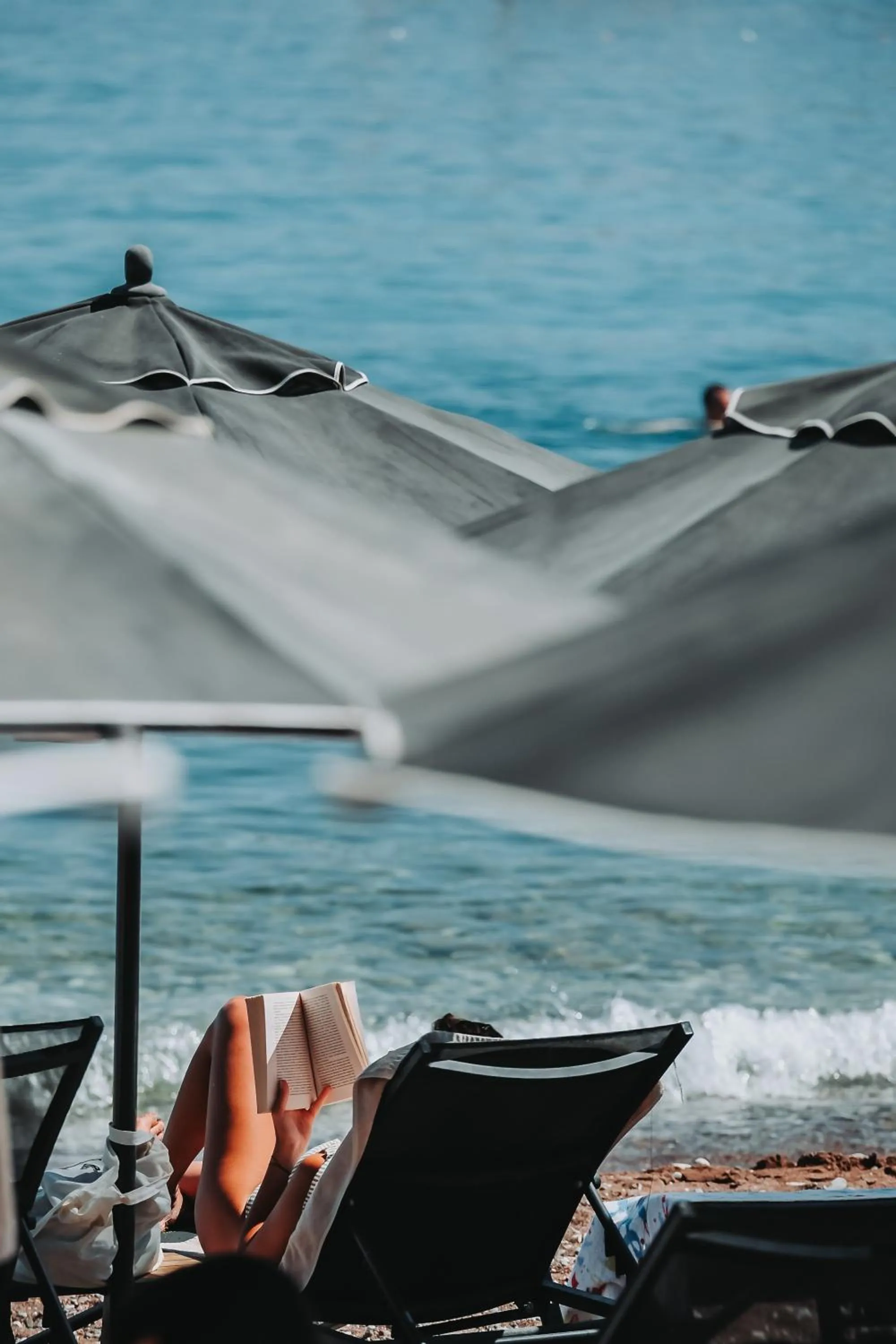 Beach in Diplomat Suites