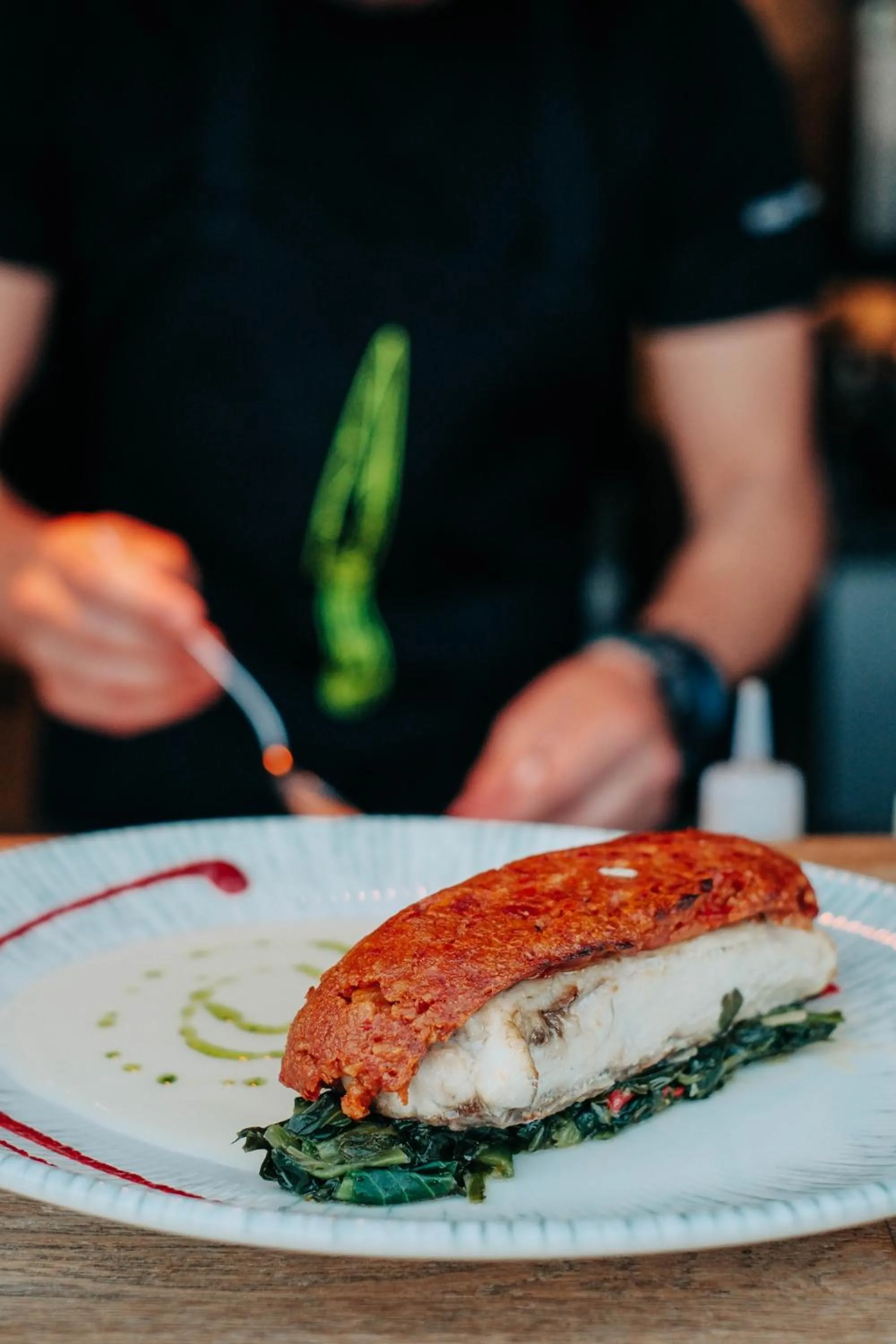 Restaurant/places to eat in Diplomat Suites