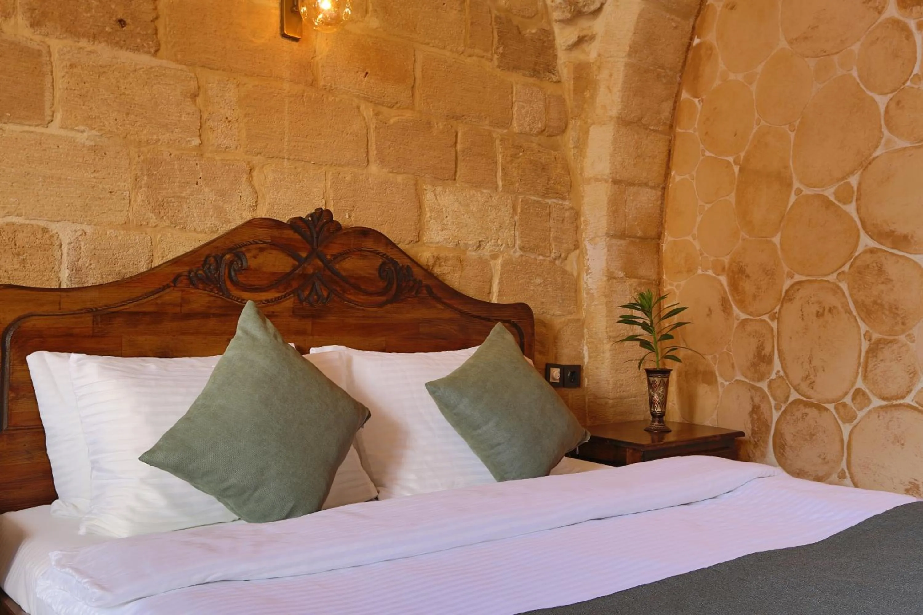 Photo of the whole room, Bed in Aryan Butik Otel