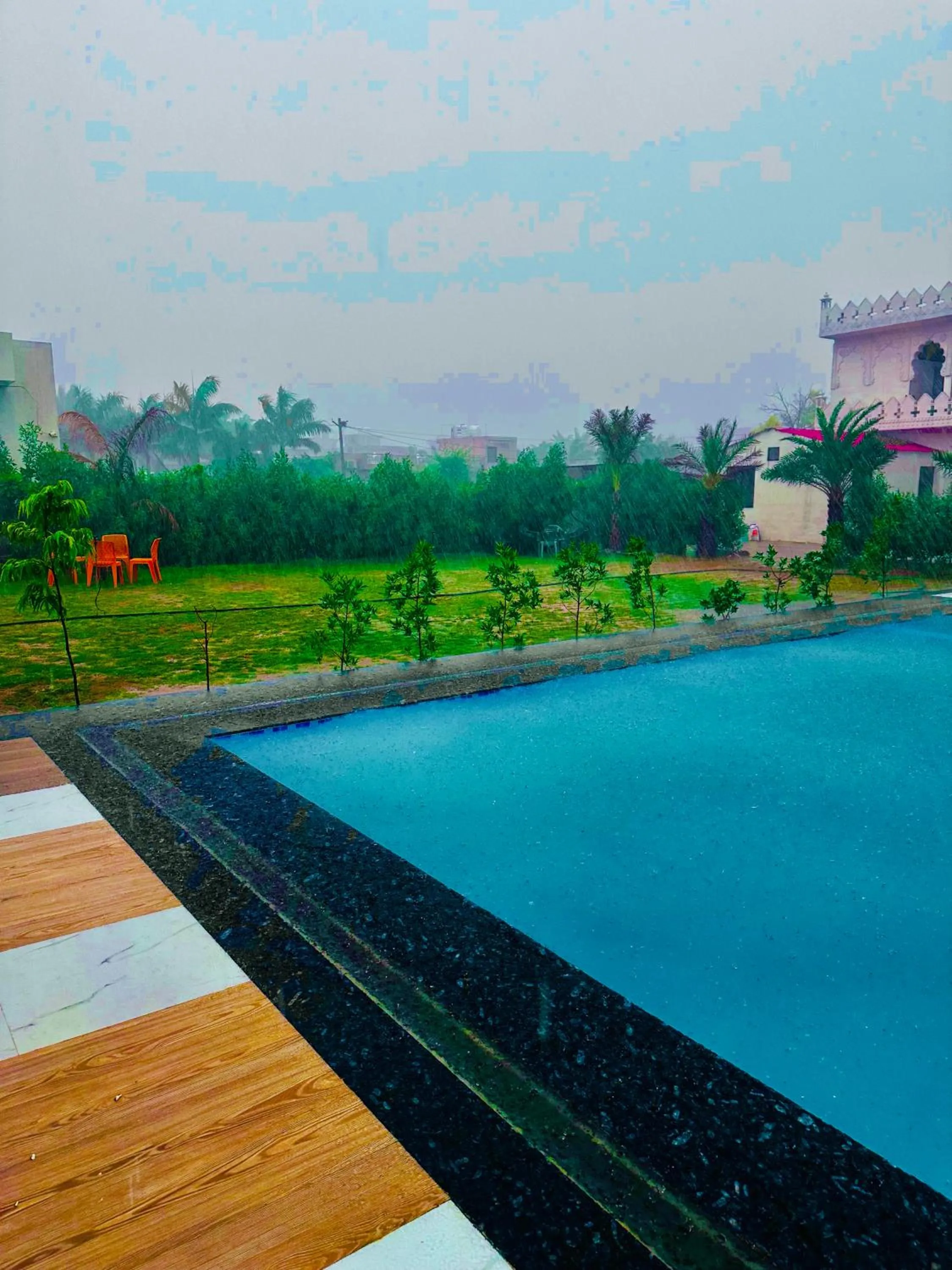 Swimming pool in Kesariya Bagh Resort Pushkar