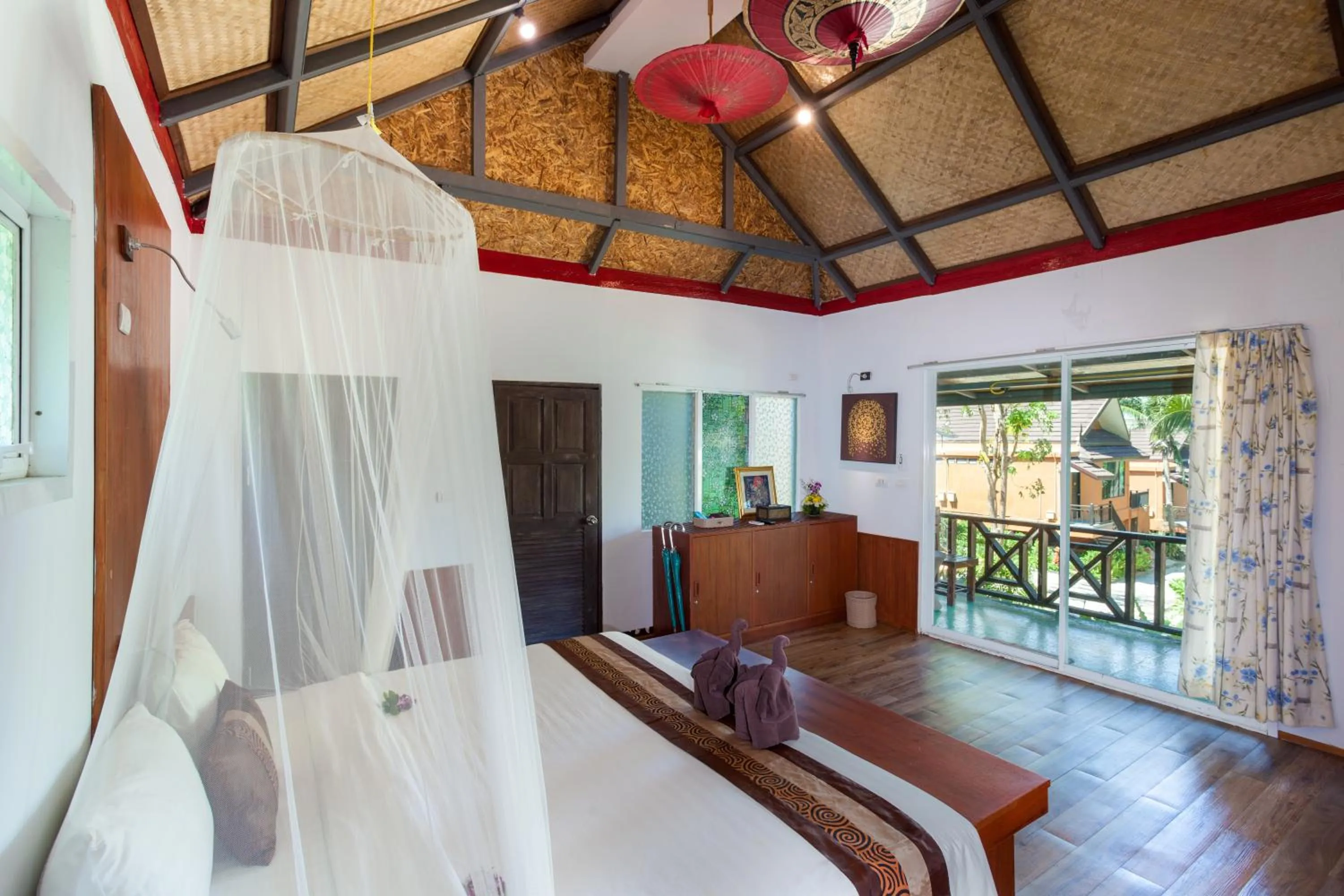 Bedroom, Bed in Phi Phi Long Beach Resort & Villa