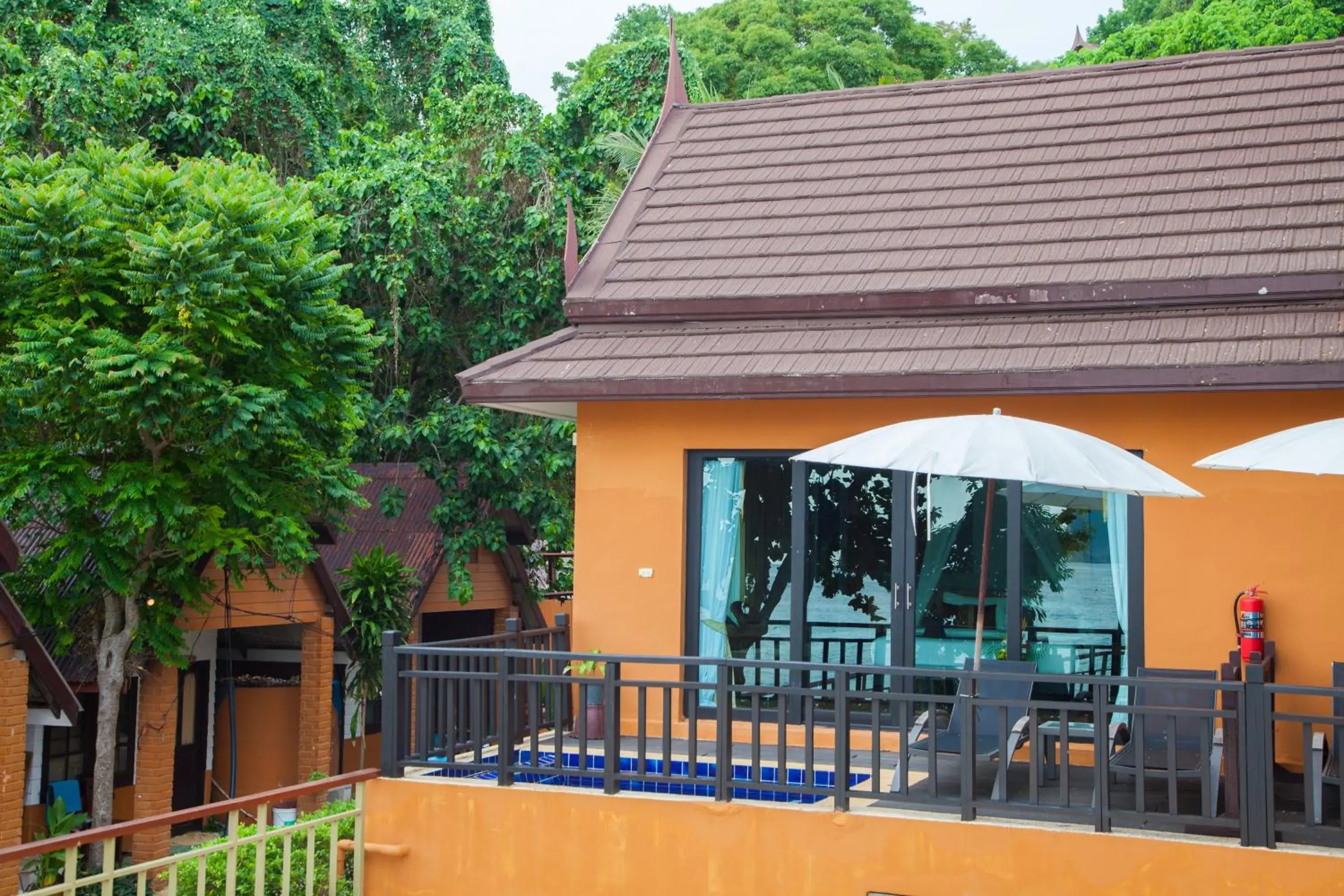 Property building in Phi Phi Long Beach Resort & Villa Property building in Phi Phi Long Beach Resort & Villa