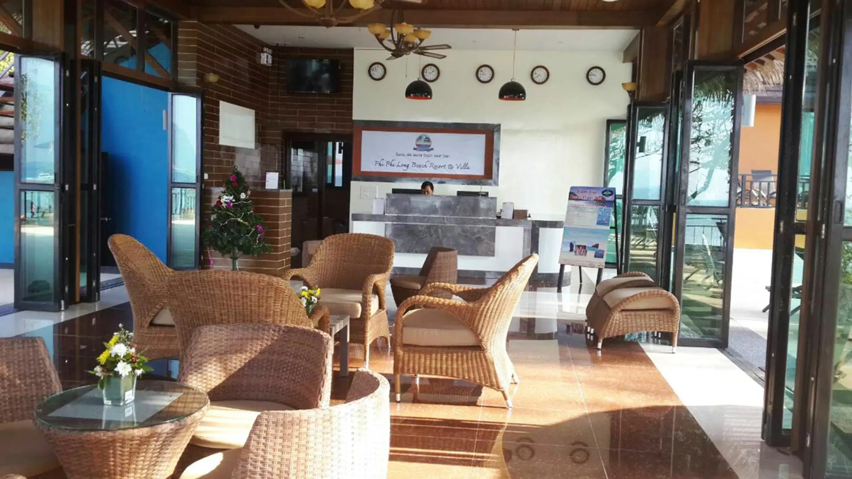 Lobby or reception in Phi Phi Long Beach Resort & Villa Lobby or reception in Phi Phi Long Beach Resort & Villa