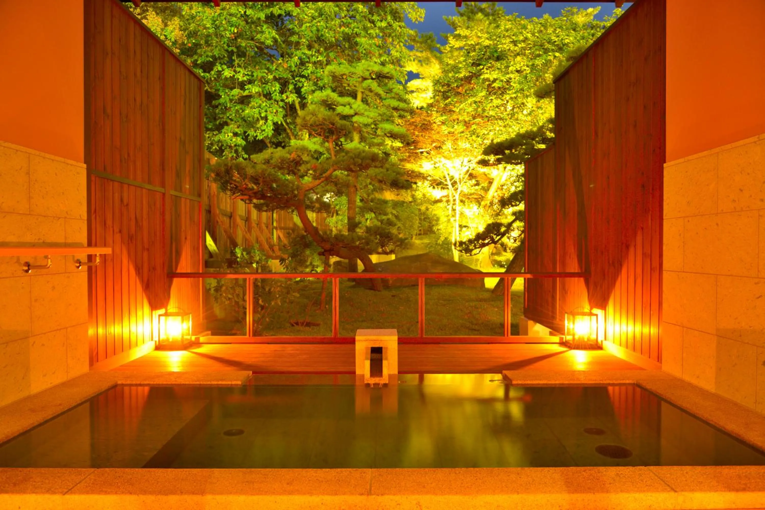 Hot Spring Bath in Matsunoi