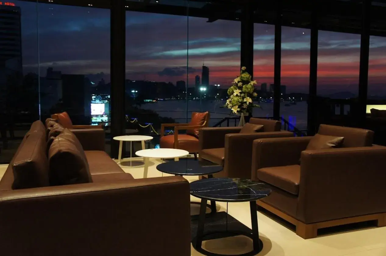 Restaurant/places to eat in Serenotel Pattaya Restaurant/places to eat in Serenotel Pattaya