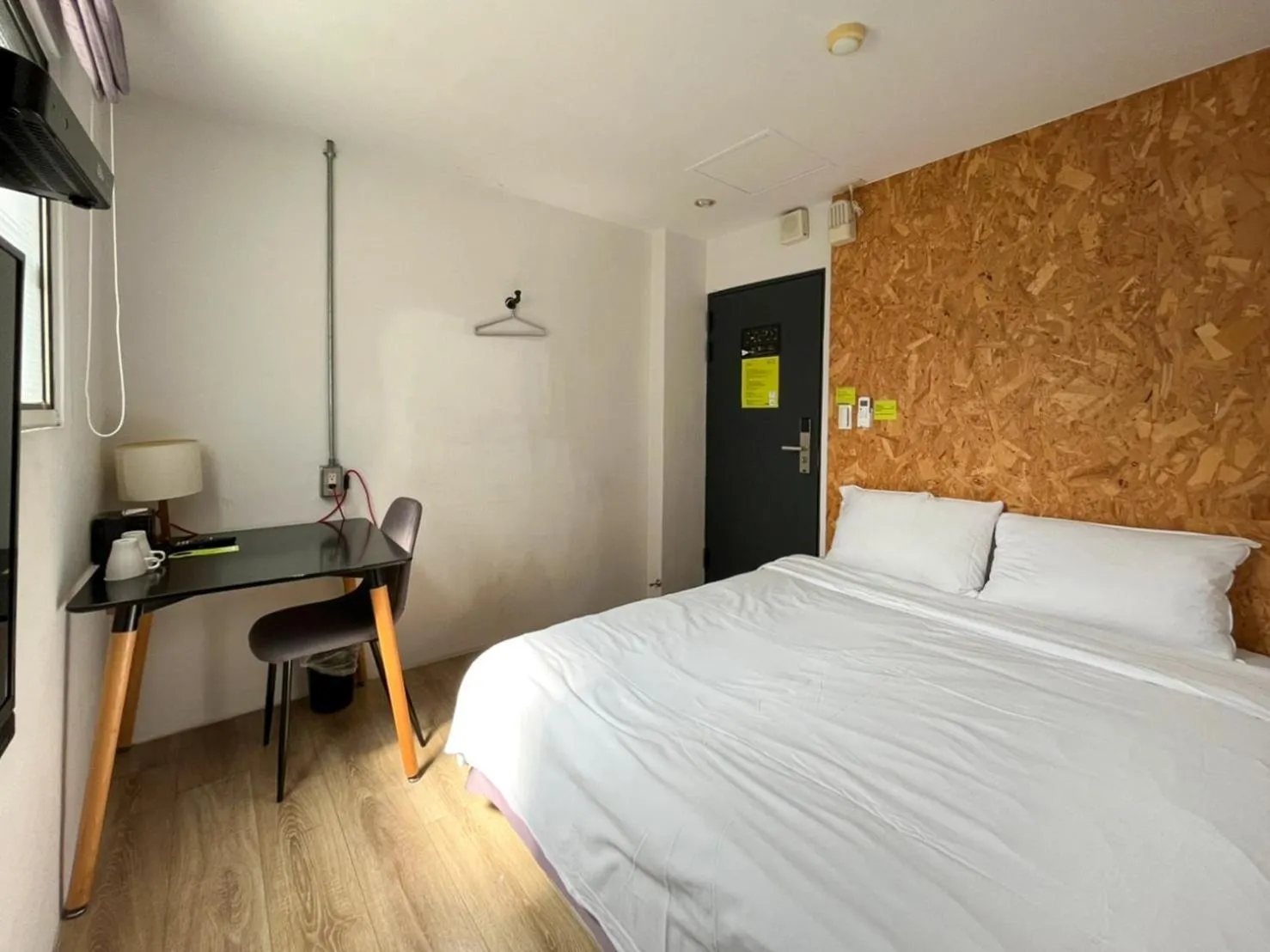 Property building, Bed in Light Hostel