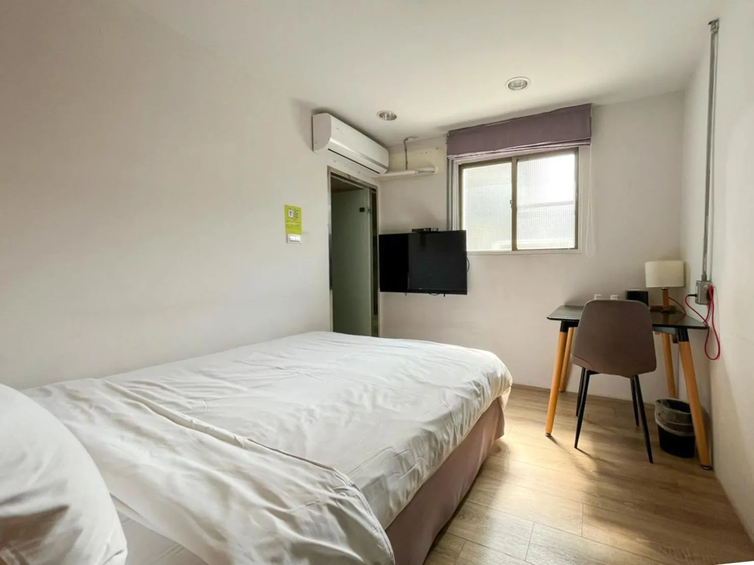 Property building, Bed in Light Hostel