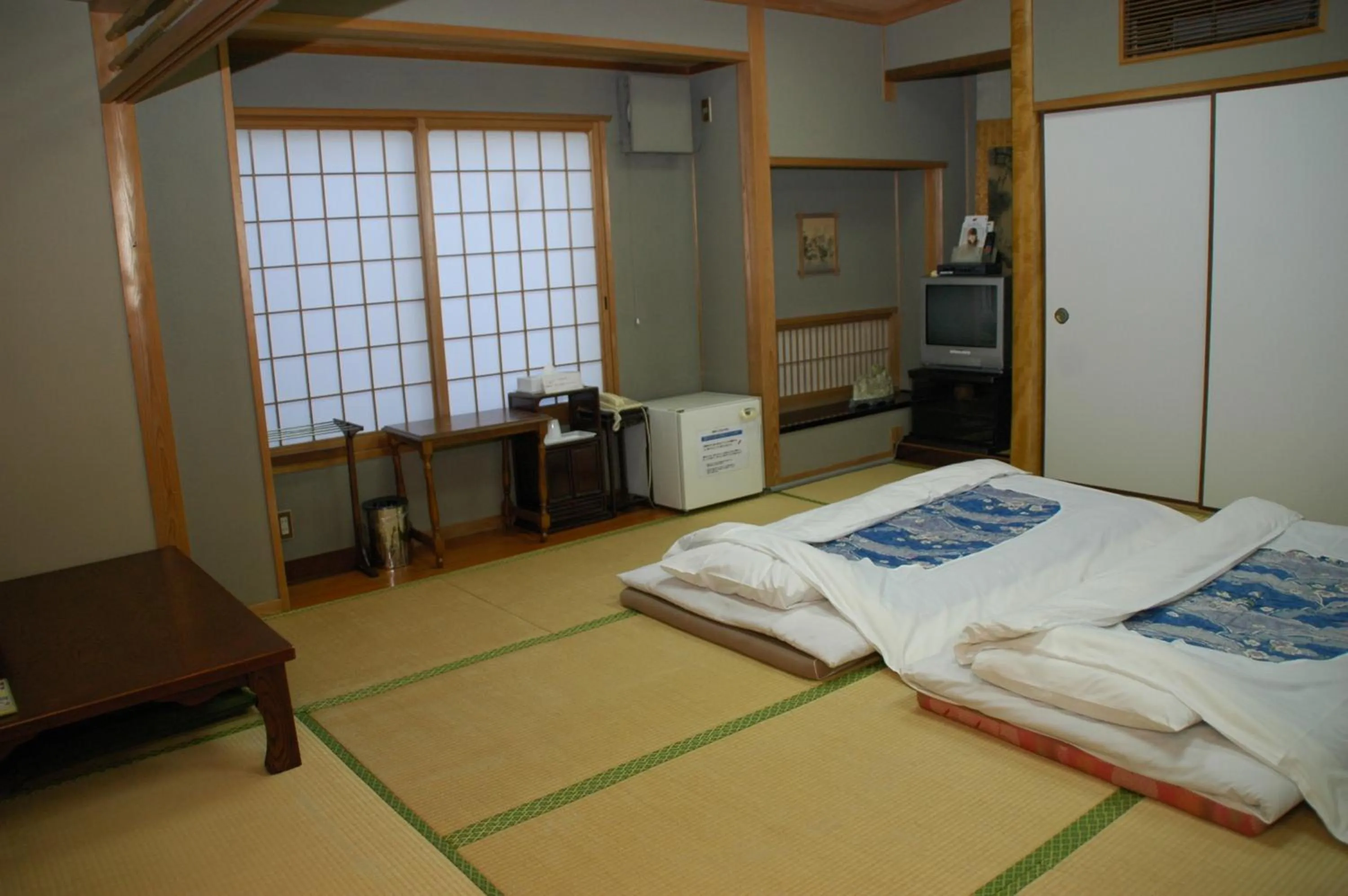Photo of the whole room, Bed in Hotel Los Inn Kochi