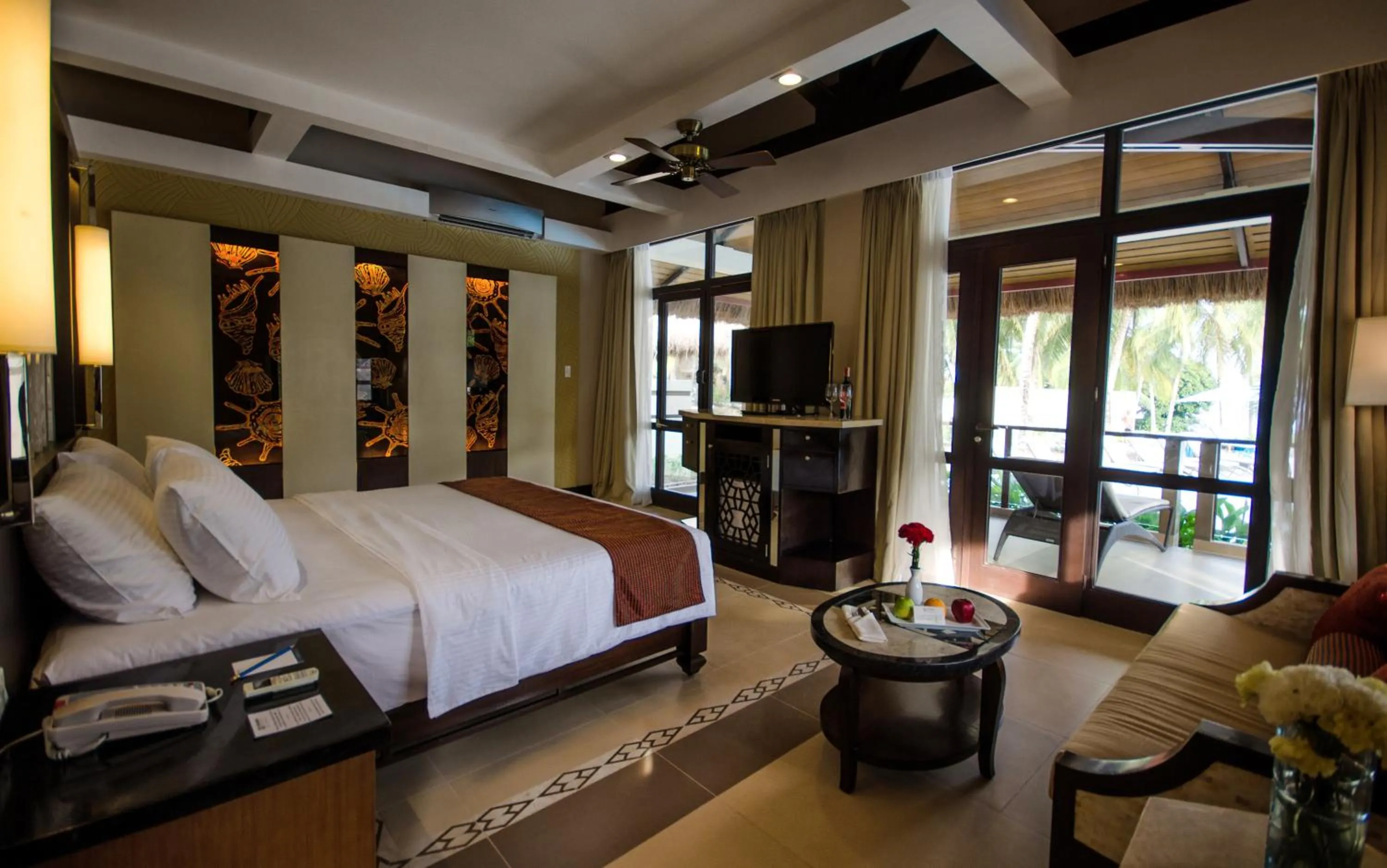 Bedroom, Bed in Henann Resort Alona Beach