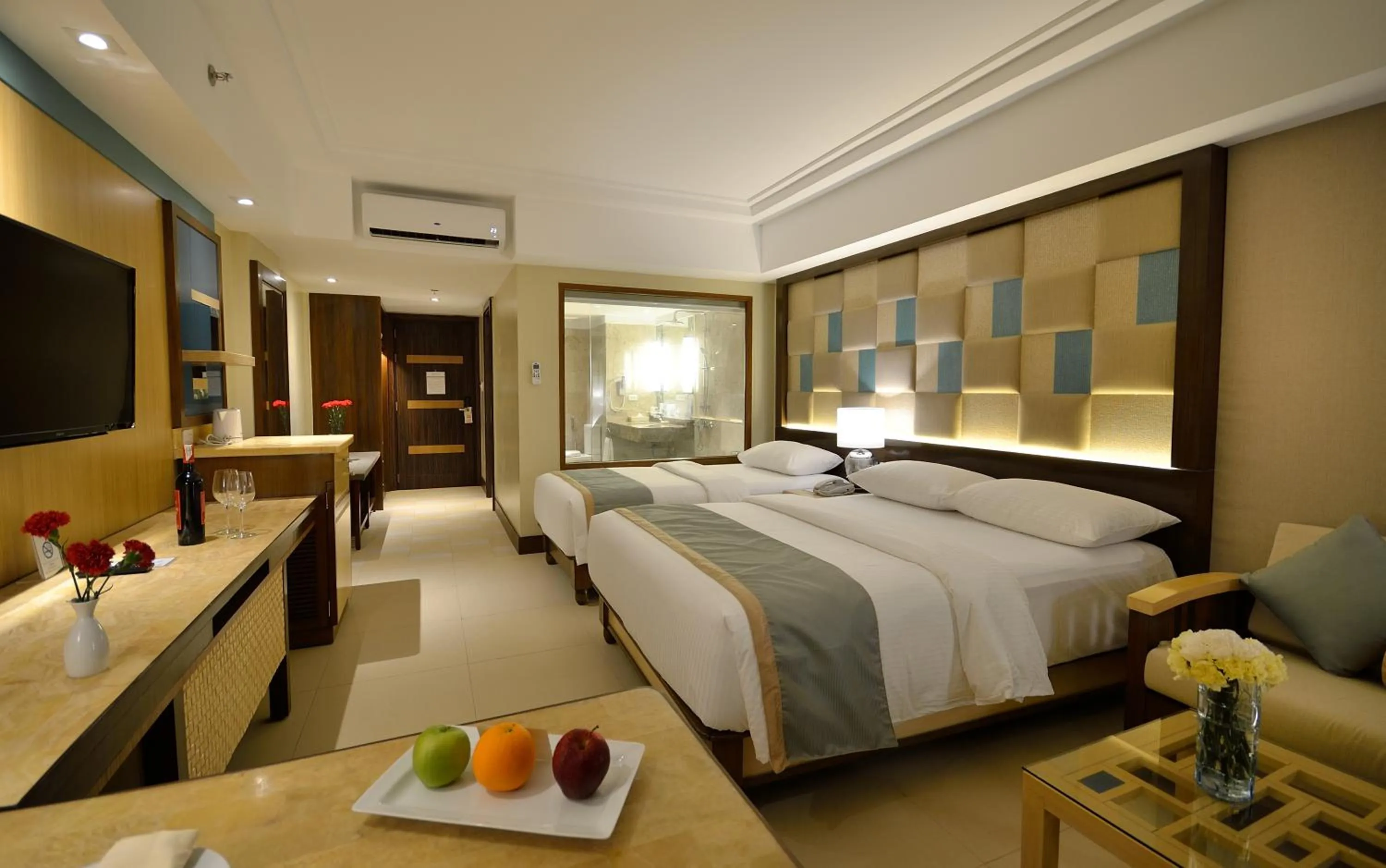 Bedroom, Bed in Henann Resort Alona Beach