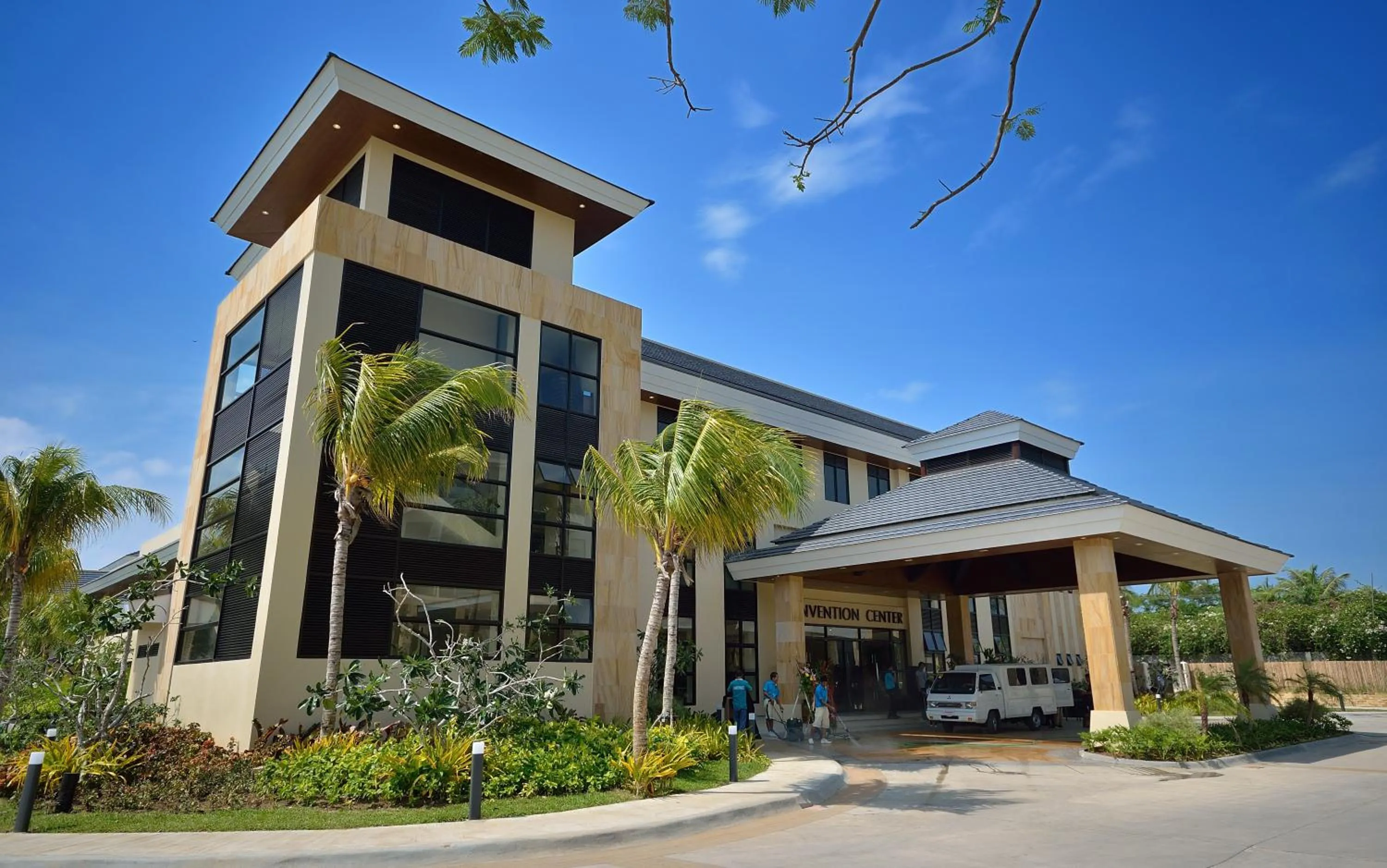 Property building in Henann Resort Alona Beach