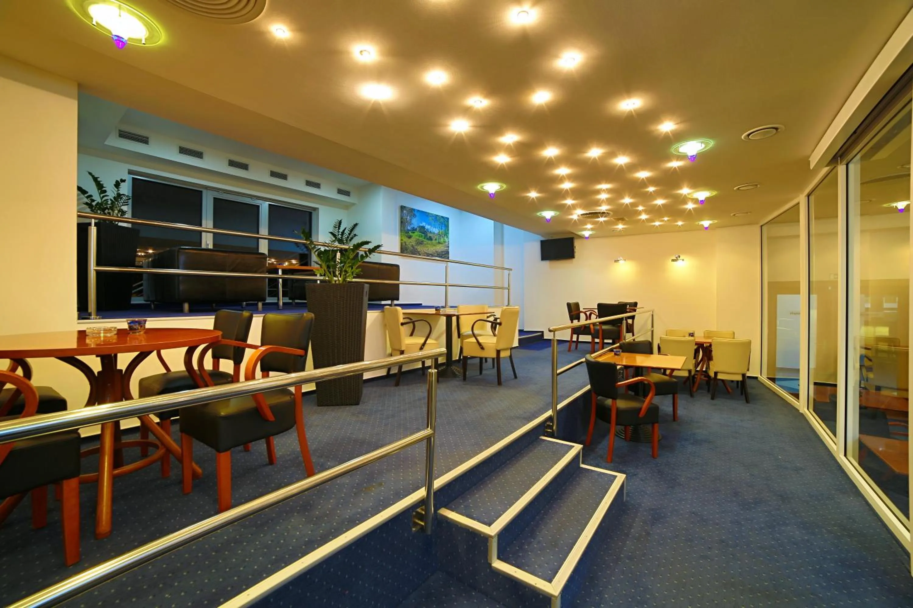 Lounge or bar in Hotel Šariš