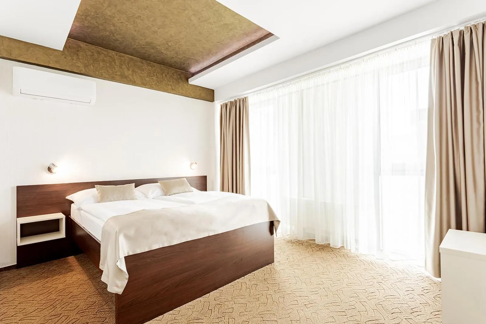 Bed in Hotel Šariš