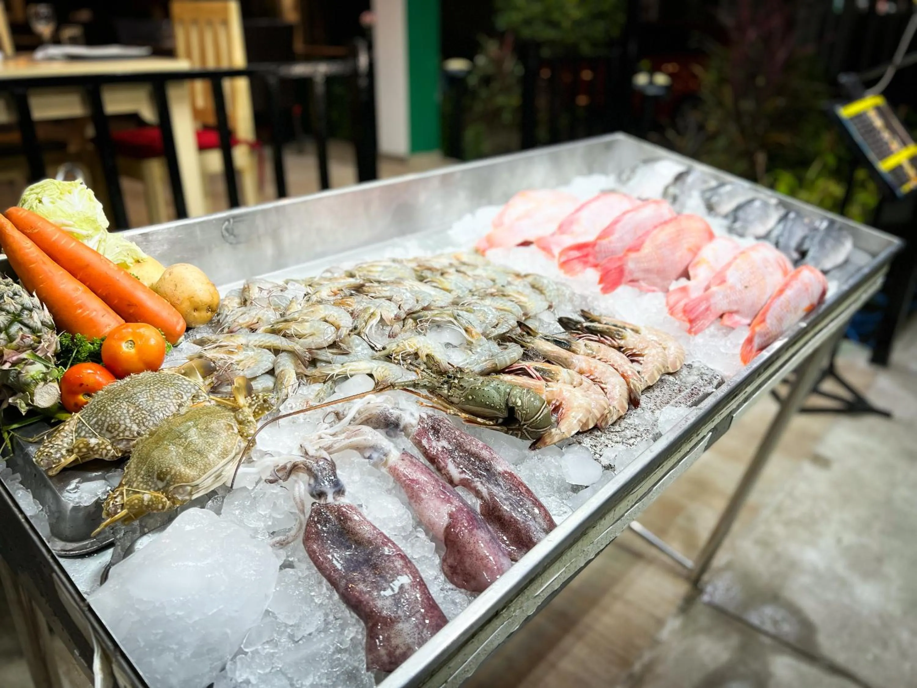 Restaurant/places to eat in Melissa Kata Beach Resort