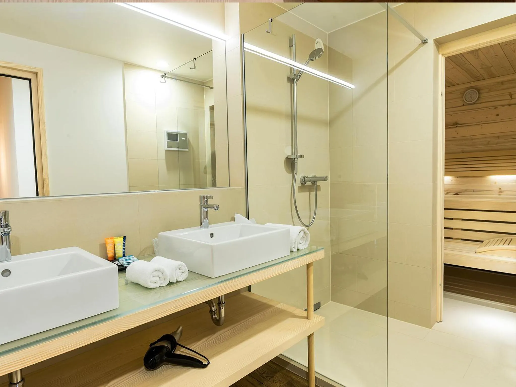 Bathroom in alpen select apartments Kleinwalsertal