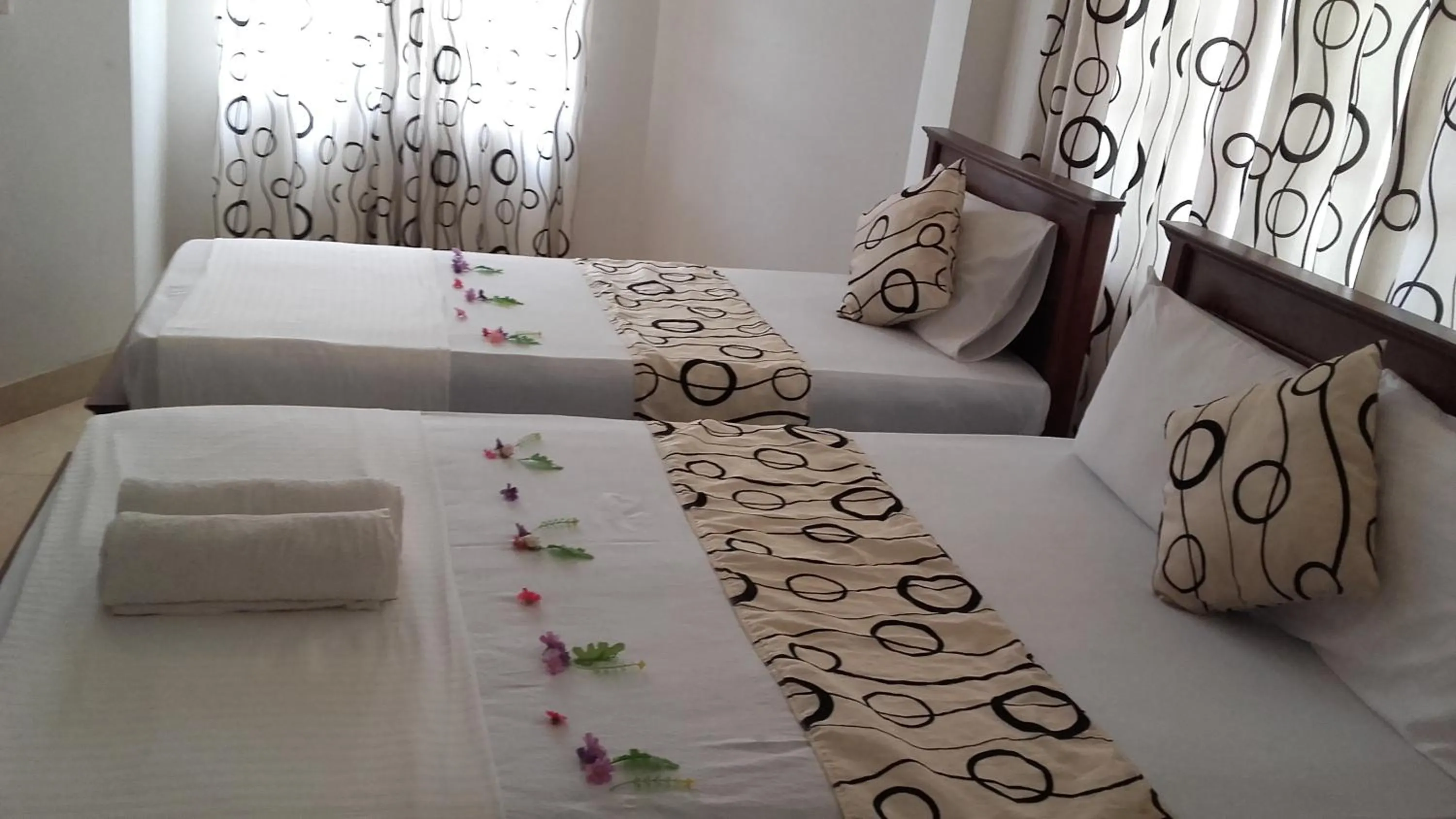 Bed in Sihilro Regency