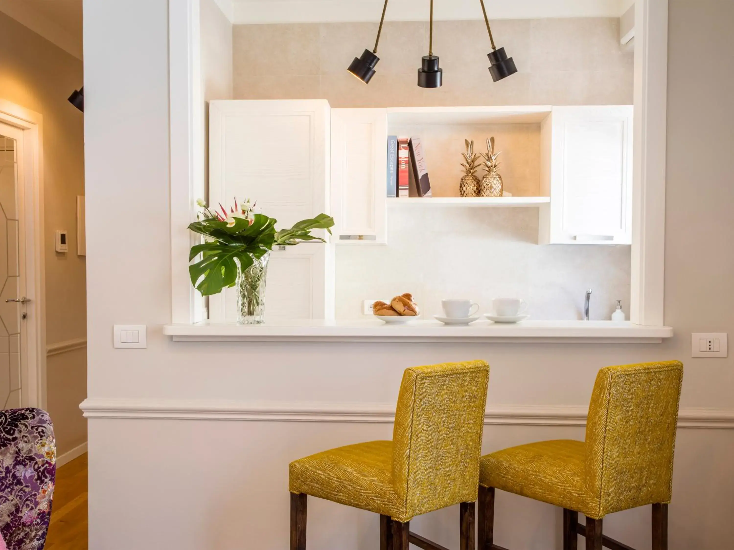 Kitchen or kitchenette in La Malandrina - Apartments & Suites Kitchen or kitchenette in La Malandrina - Apartments & Suites