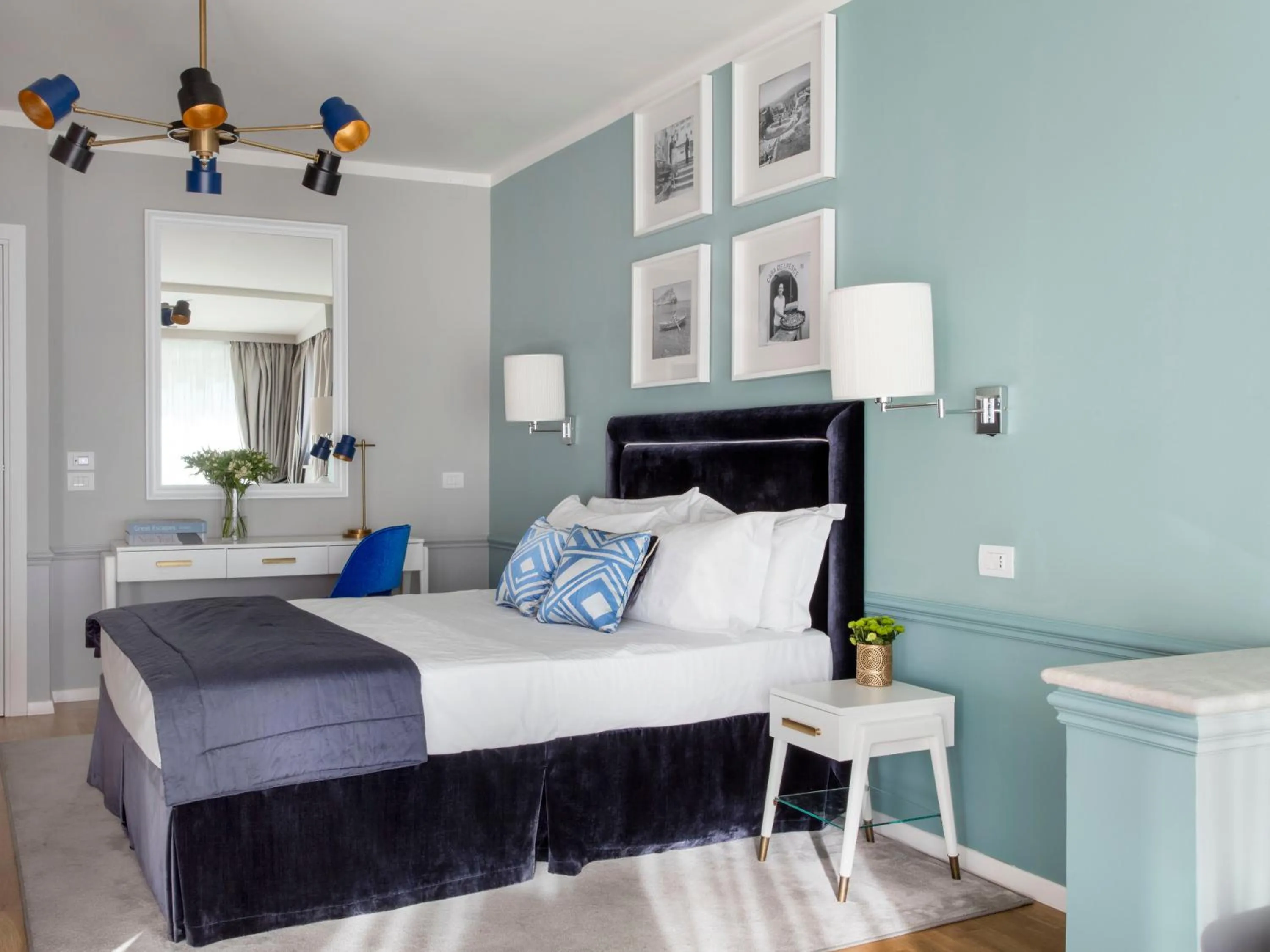 Bedroom, Bed in La Malandrina - Apartments & Suites