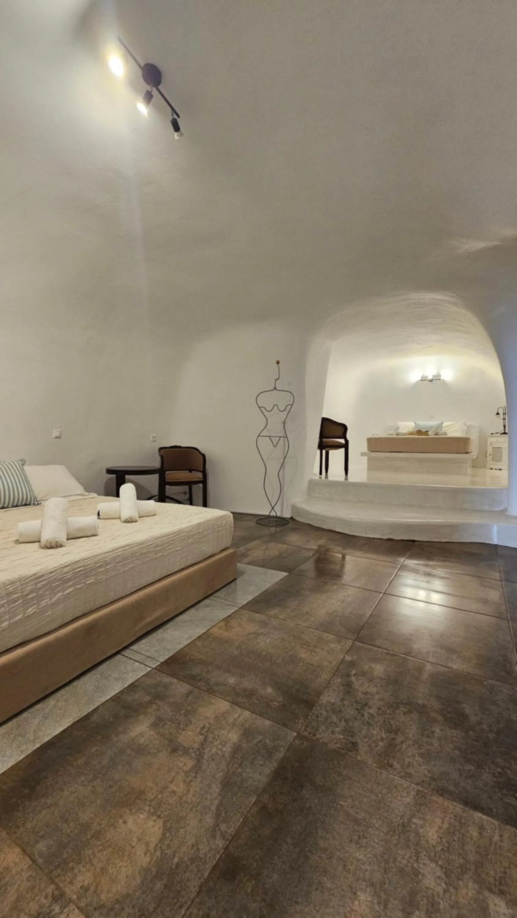 Bed in Kalitsi Canaves