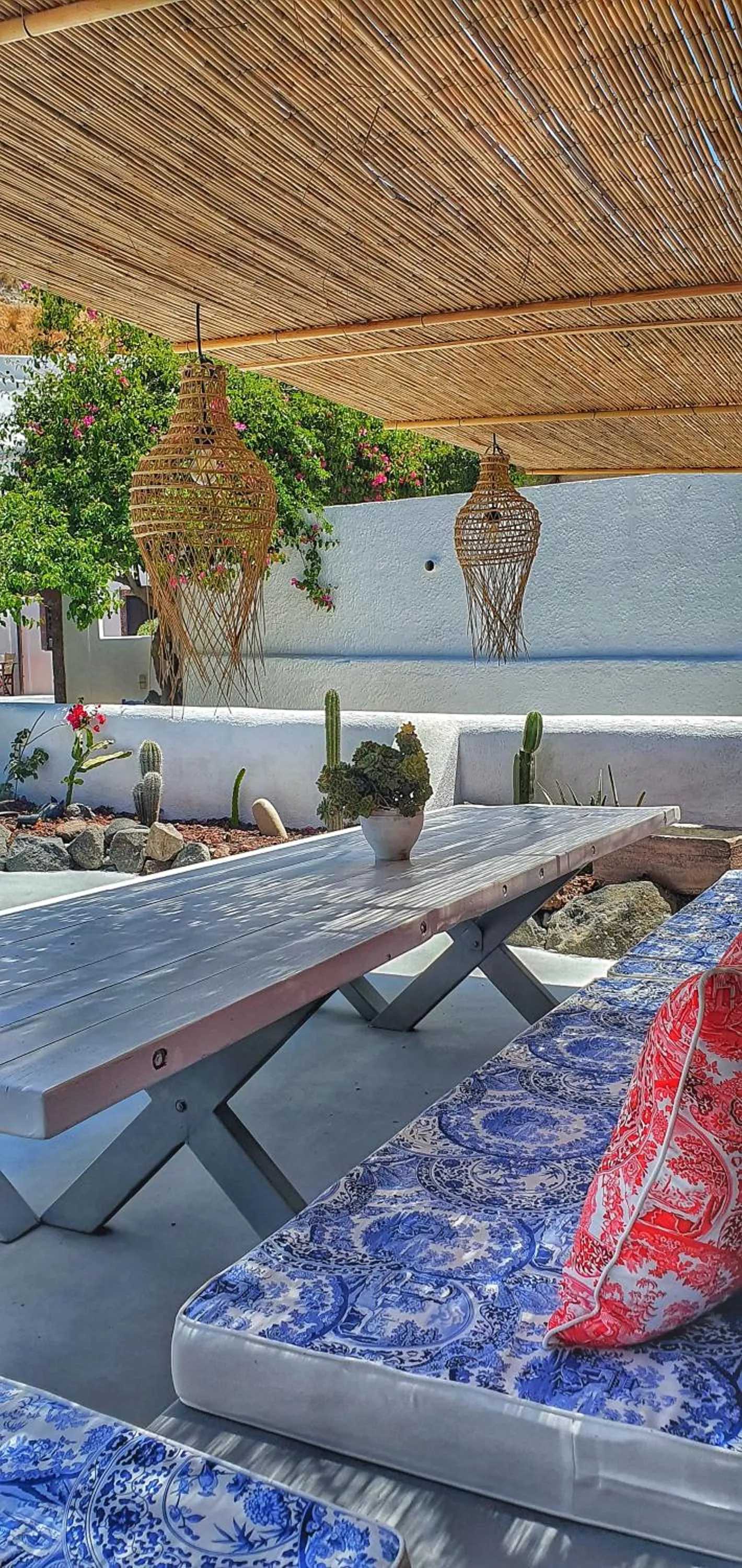 Patio in Kalitsi Canaves