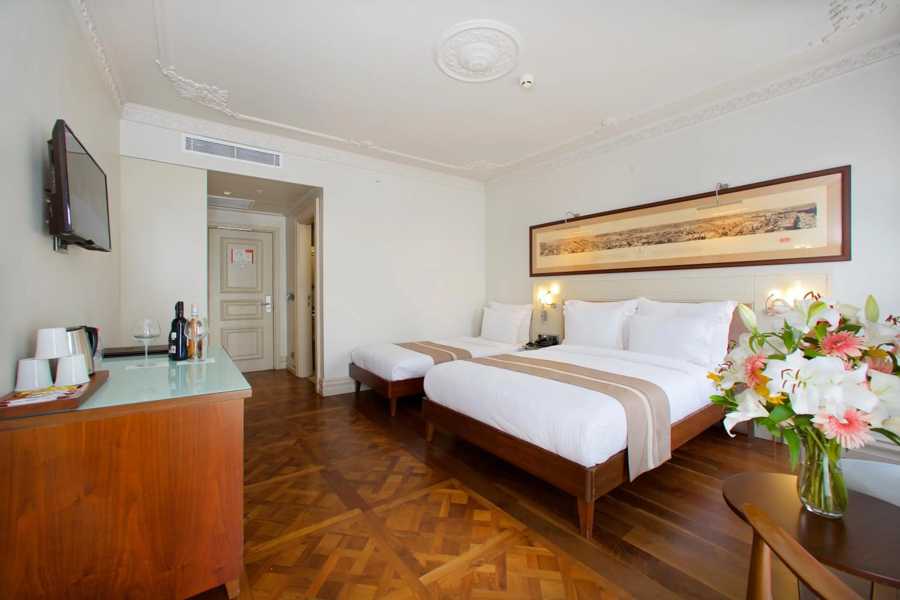 Massage, Bed in Taxim Lounge Hotel Special Category