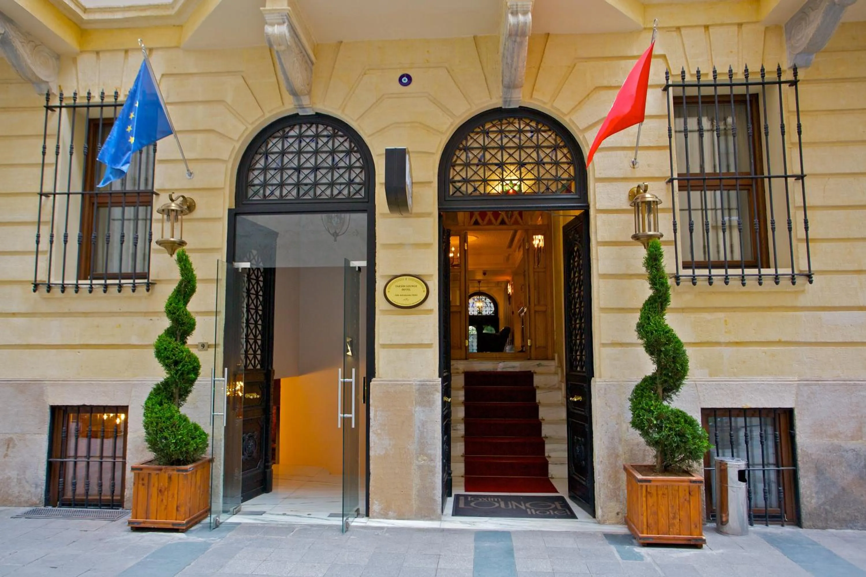 Facade/entrance in Taxim Lounge Hotel Special Category