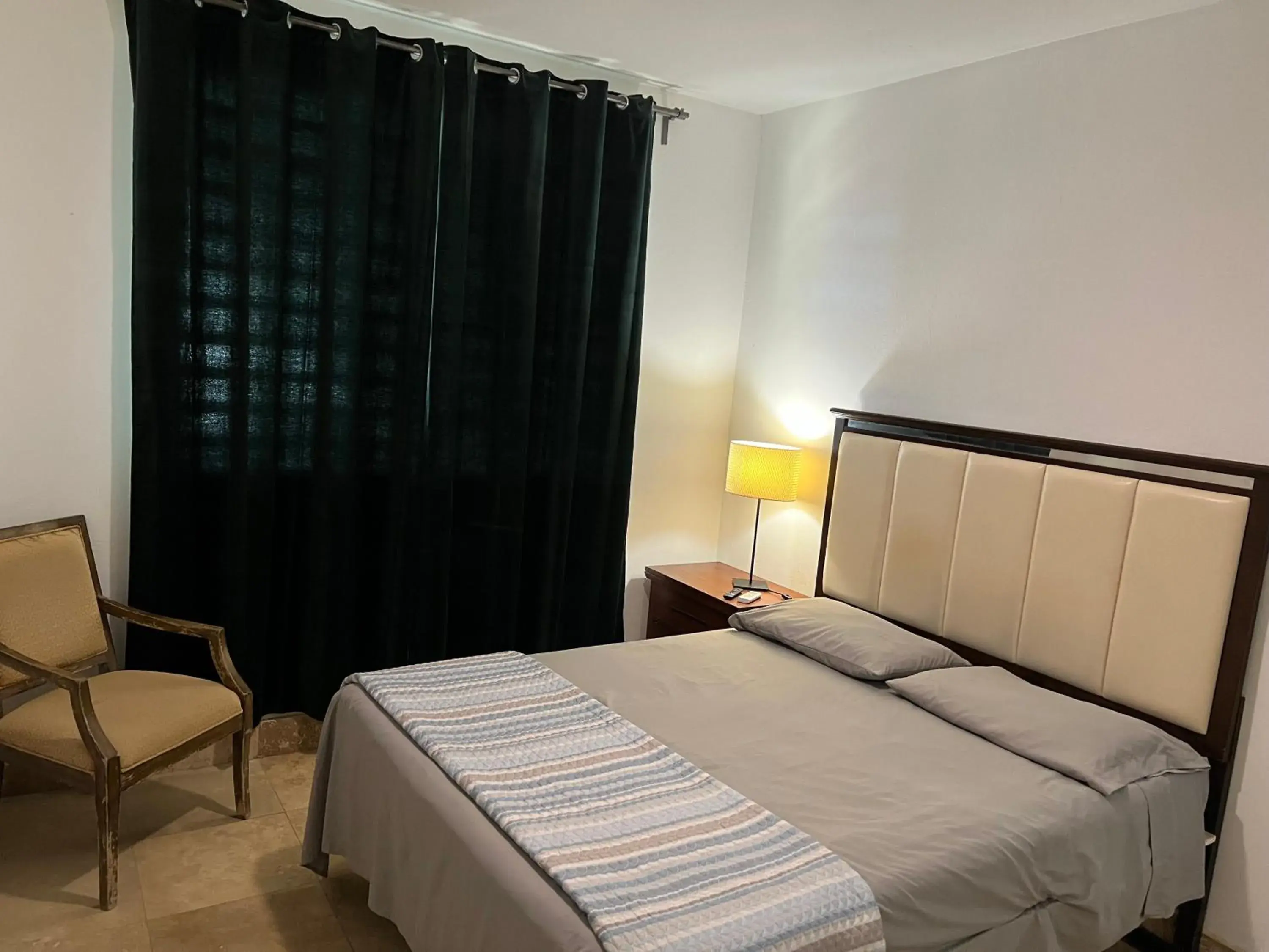 Budget Double Room in Vacation Rental Arecibo PR Budget Double Room in Vacation Rental Arecibo PR