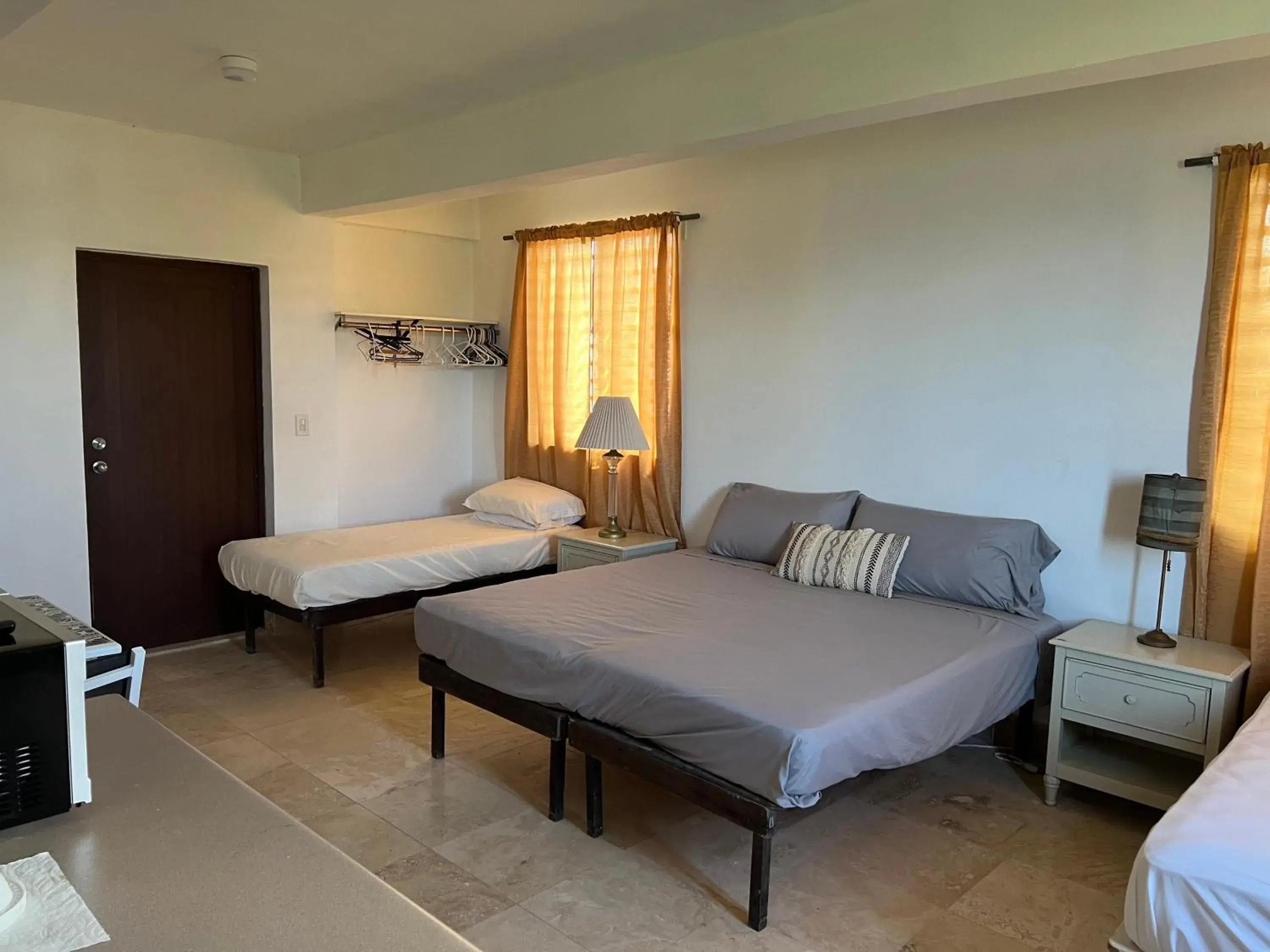 Family Room in Vacation Rental Arecibo PR Family Room in Vacation Rental Arecibo PR