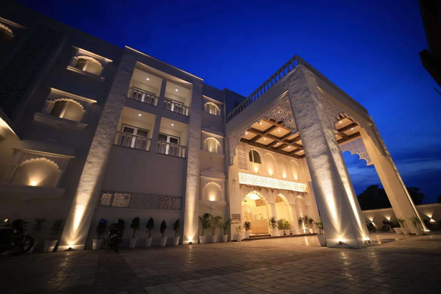 Property building in raghukul sadan