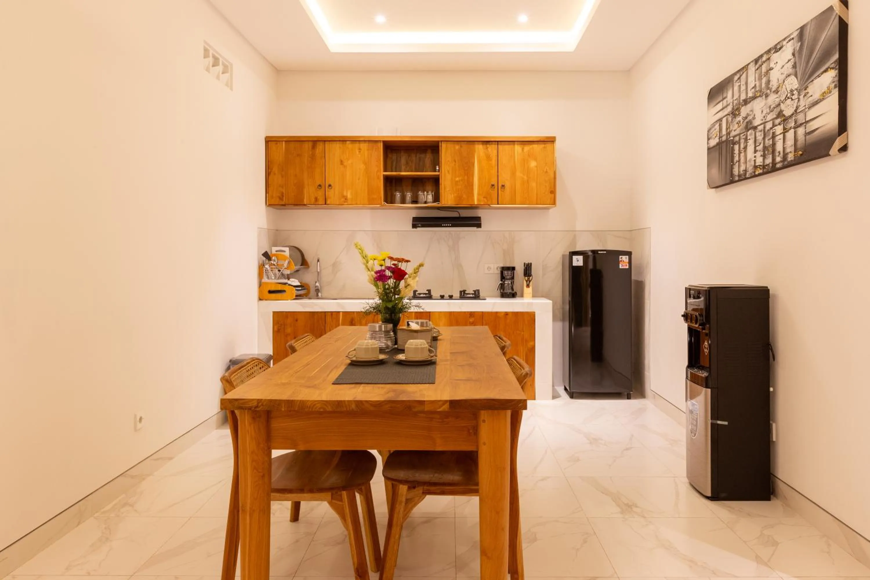 Coffee/tea facilities in Sapta D'Villa Residence by Purely