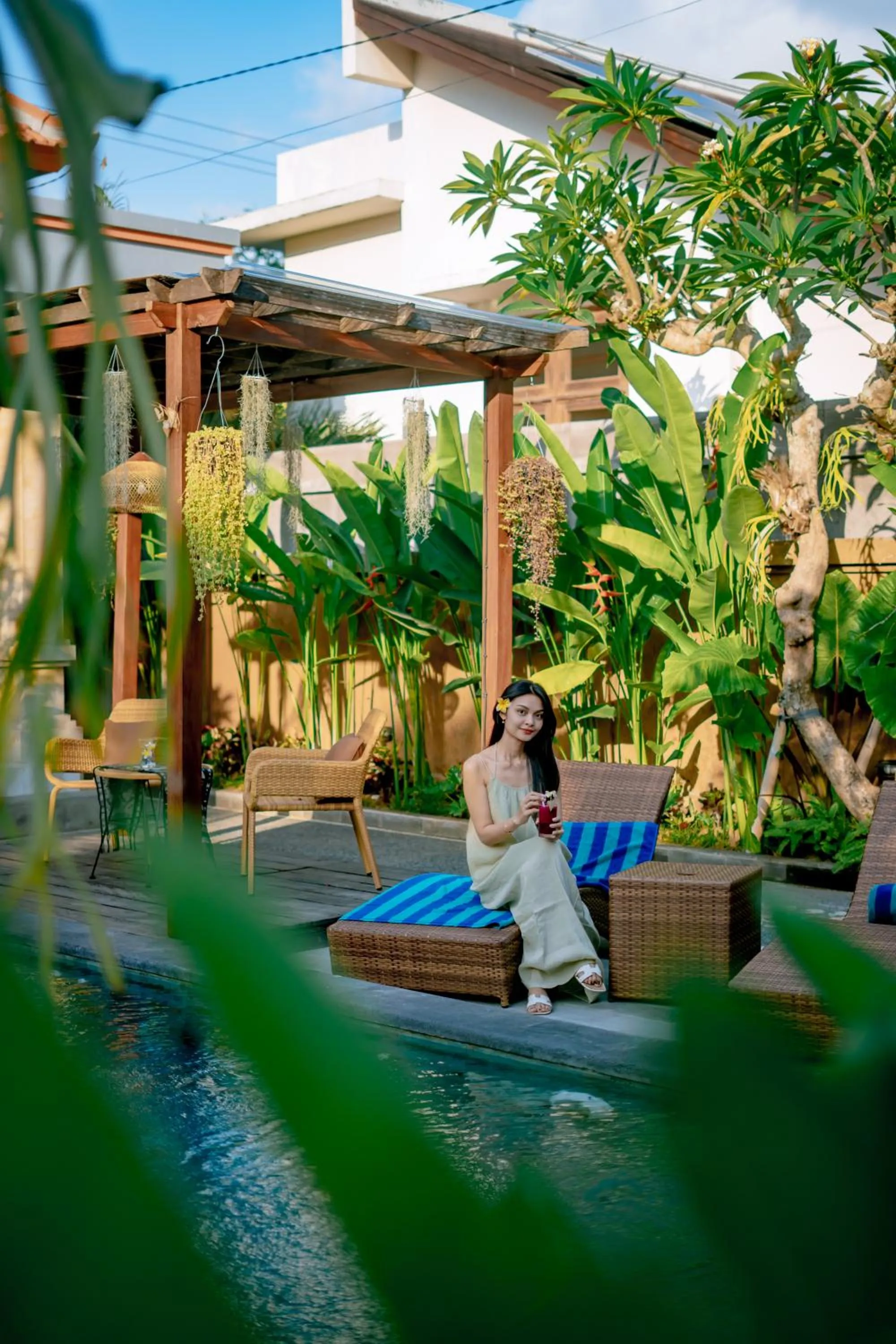 Swimming pool in Sapta D'Villa Residence by Purely