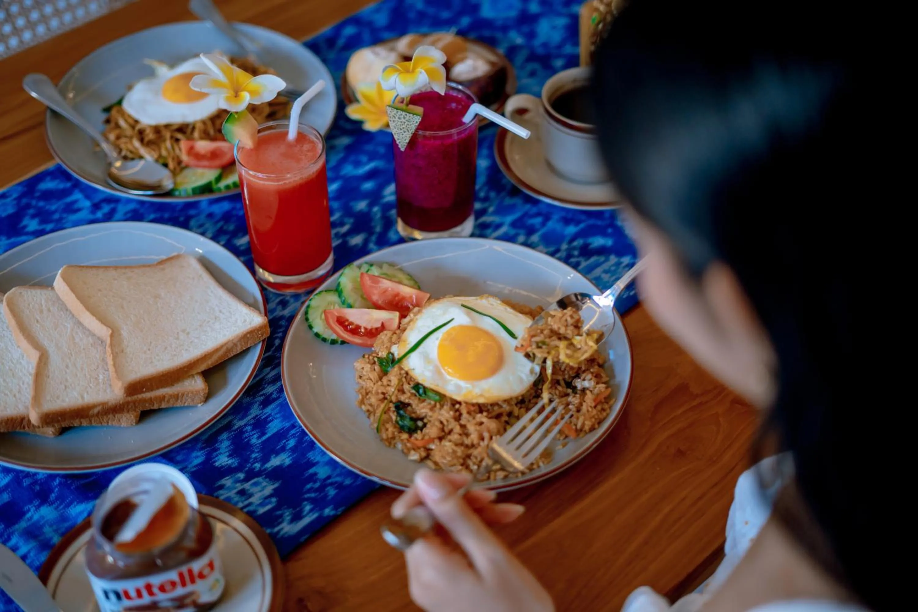 Breakfast in Sapta D'Villa Residence by Purely