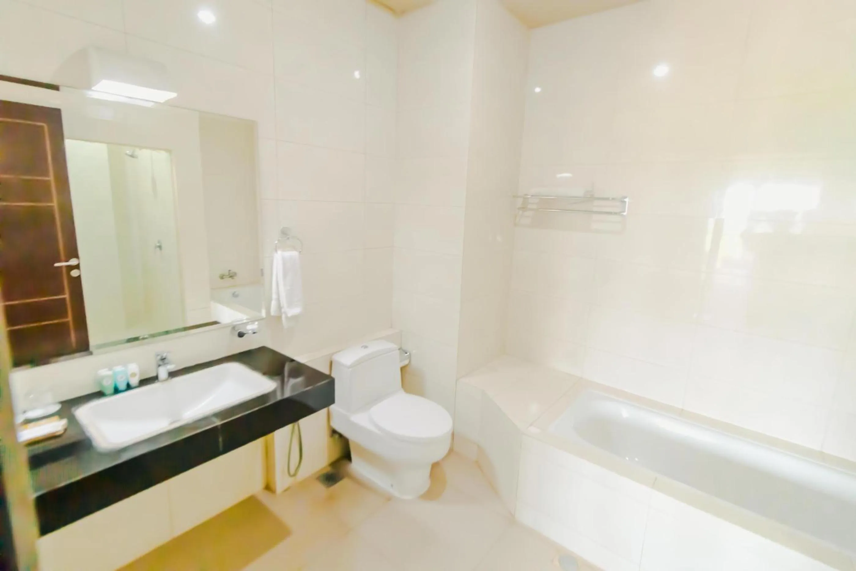 Shower in De Balen Soultan Hotel