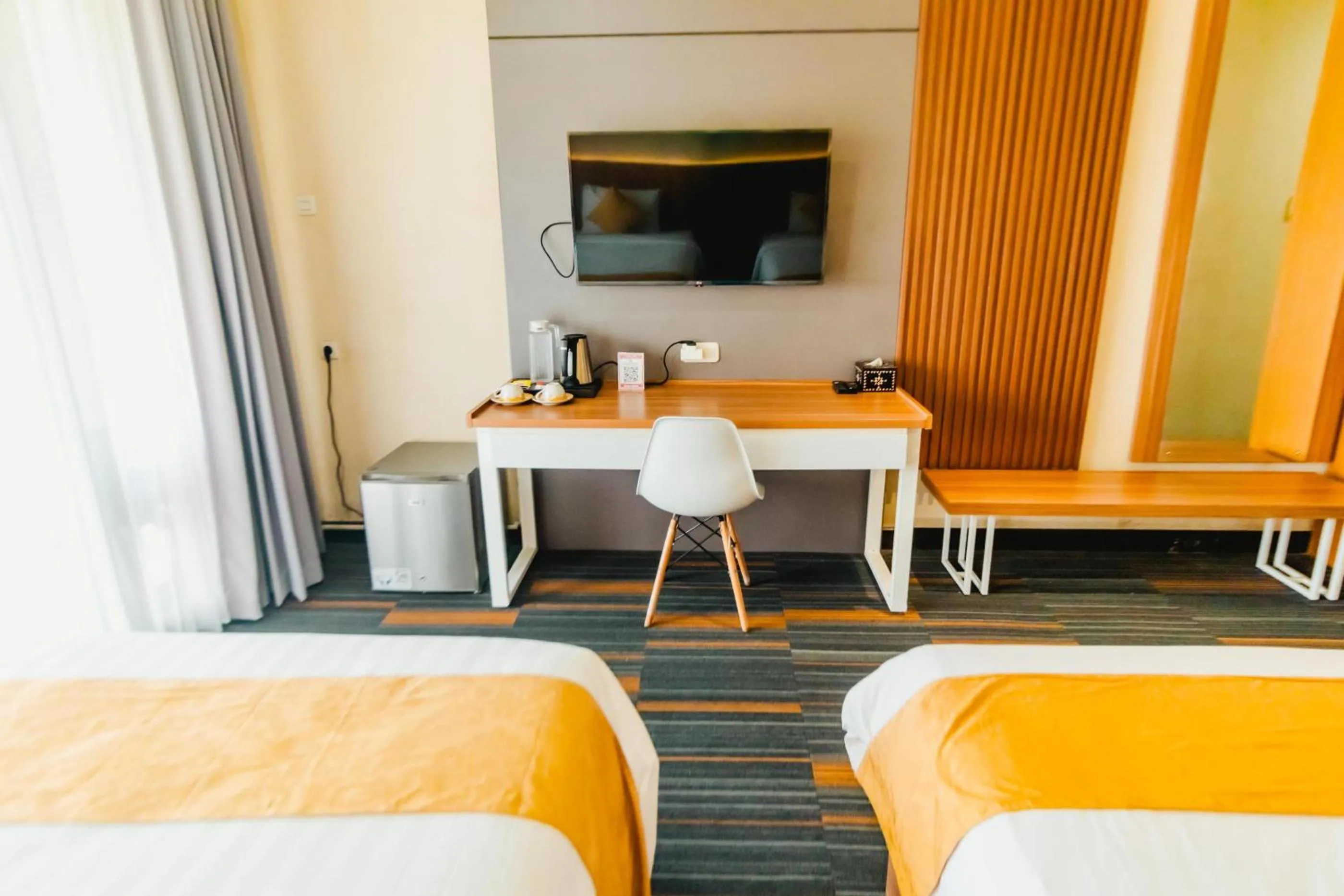 Communal lounge/ TV room, Bed in De Balen Soultan Hotel