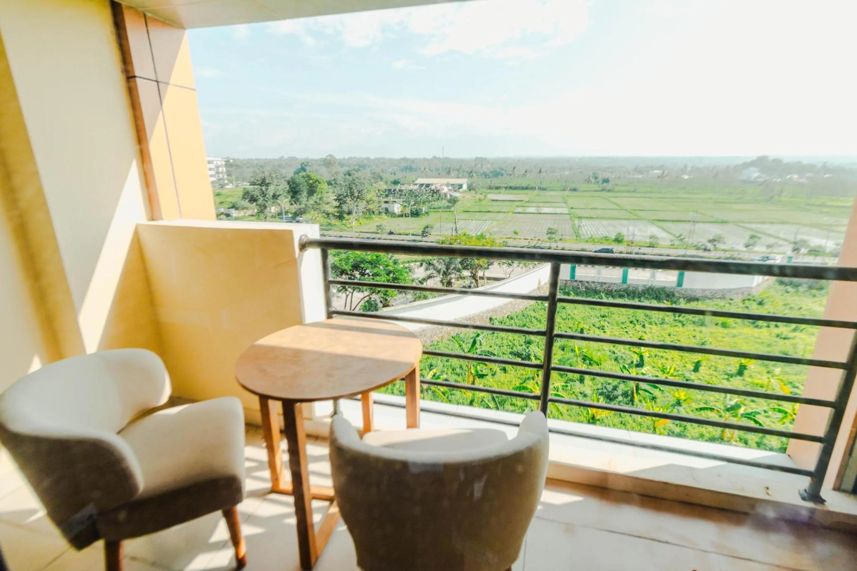 Patio in De Balen Soultan Hotel