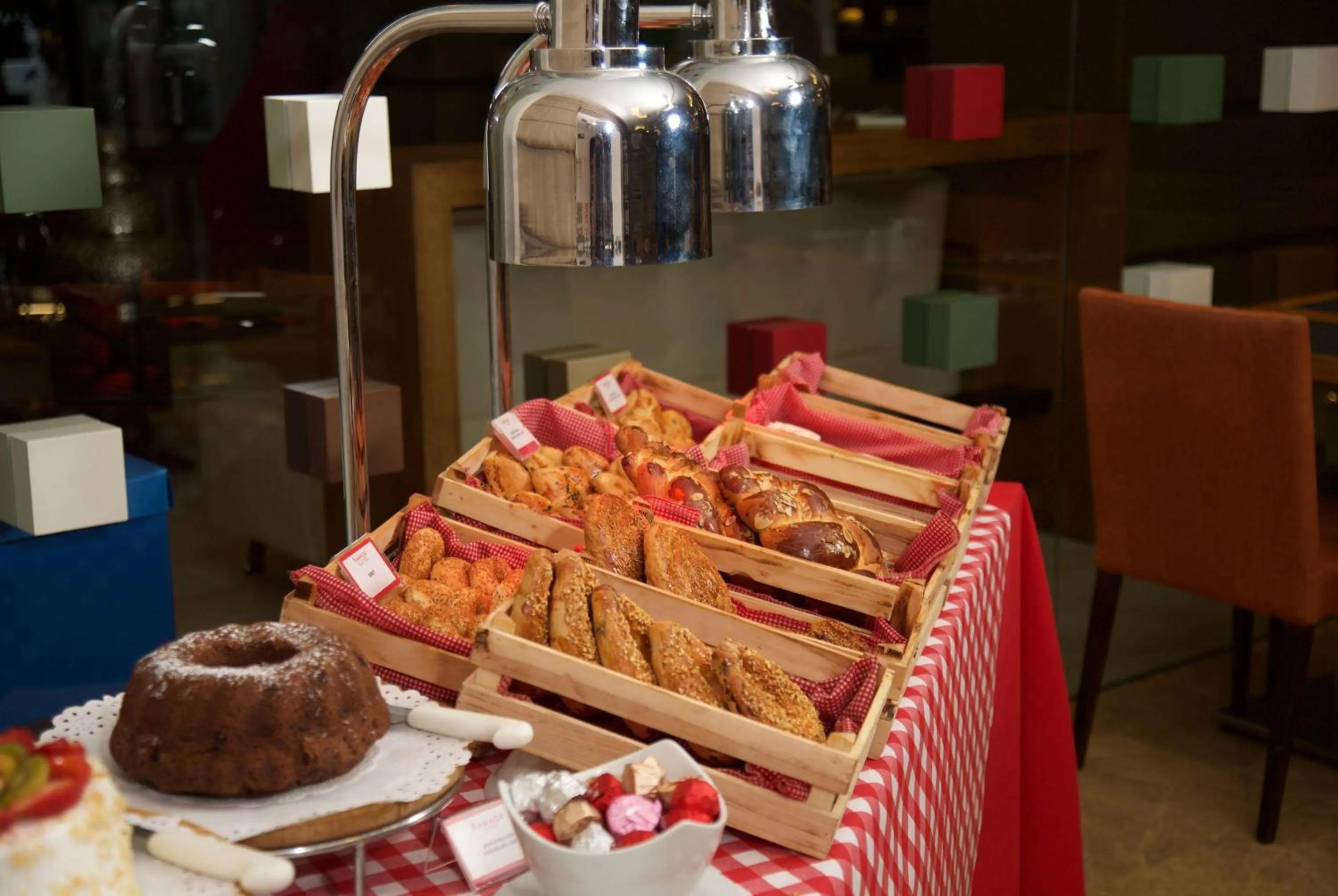 Restaurant/places to eat in Ramada By Wyndham İstanbul Taksim