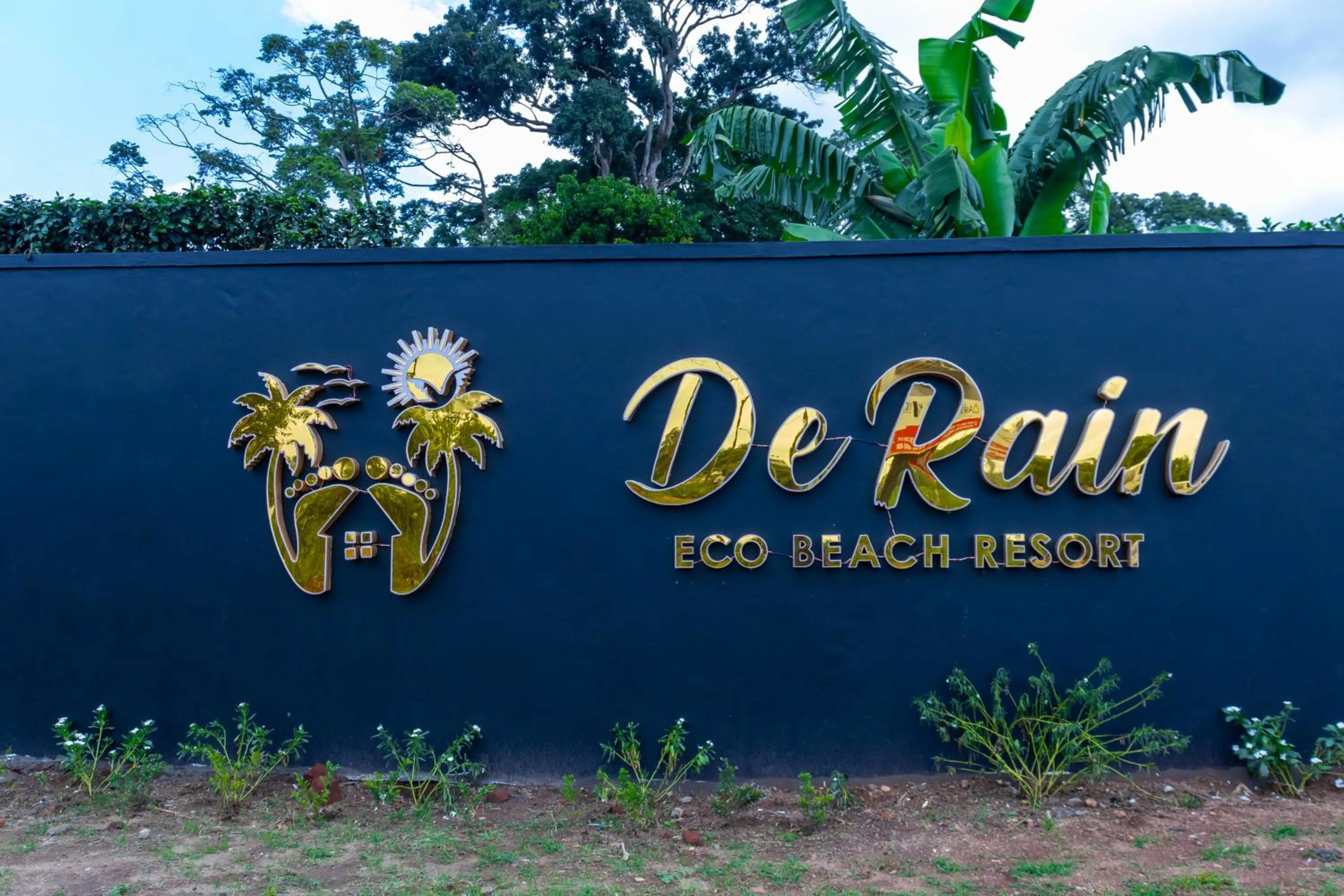 Property logo or sign in De Rain Eco Beach Resort