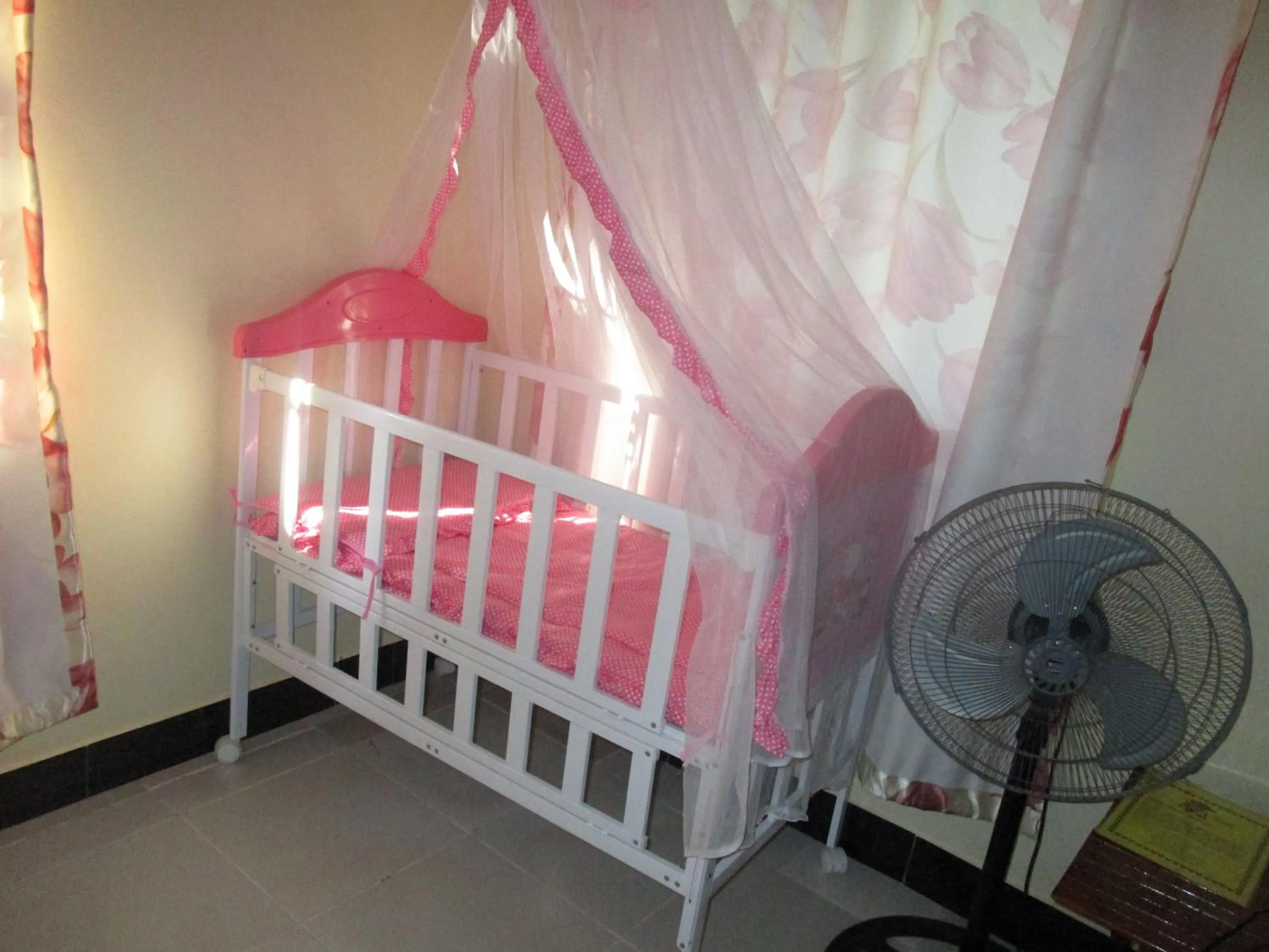 cot, Bed in Fanaka Safaris Campsite & Lodges